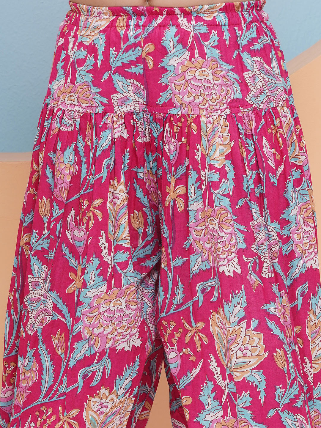 Pink Floral Printed style kurta has a Round-neck sleeveless , Above knee length with straight hem, Elasticated waistband Afghani salwar with dupatta .