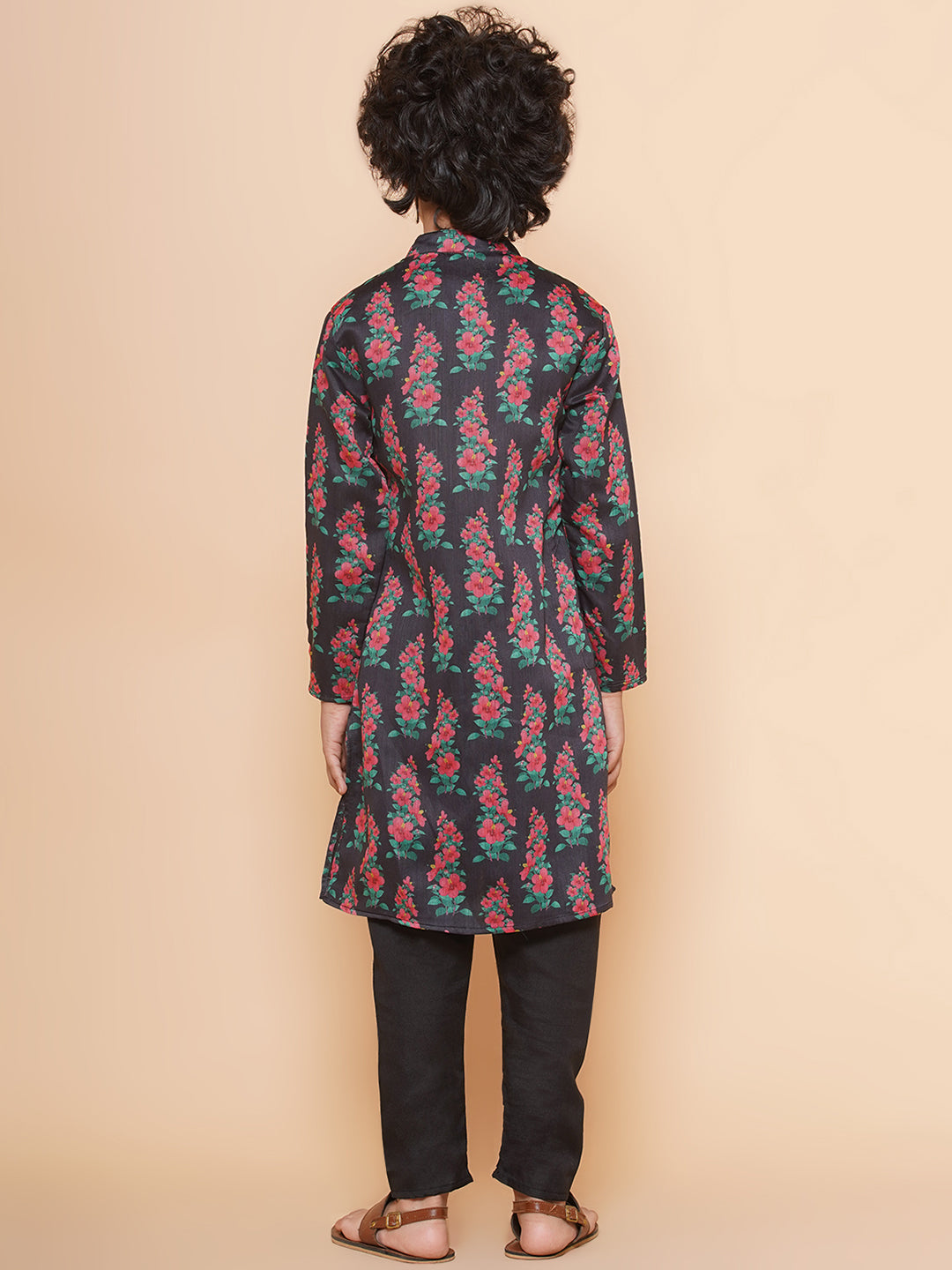 Bittu By Bhama Boys Black Printed Kurta with Pyjamas