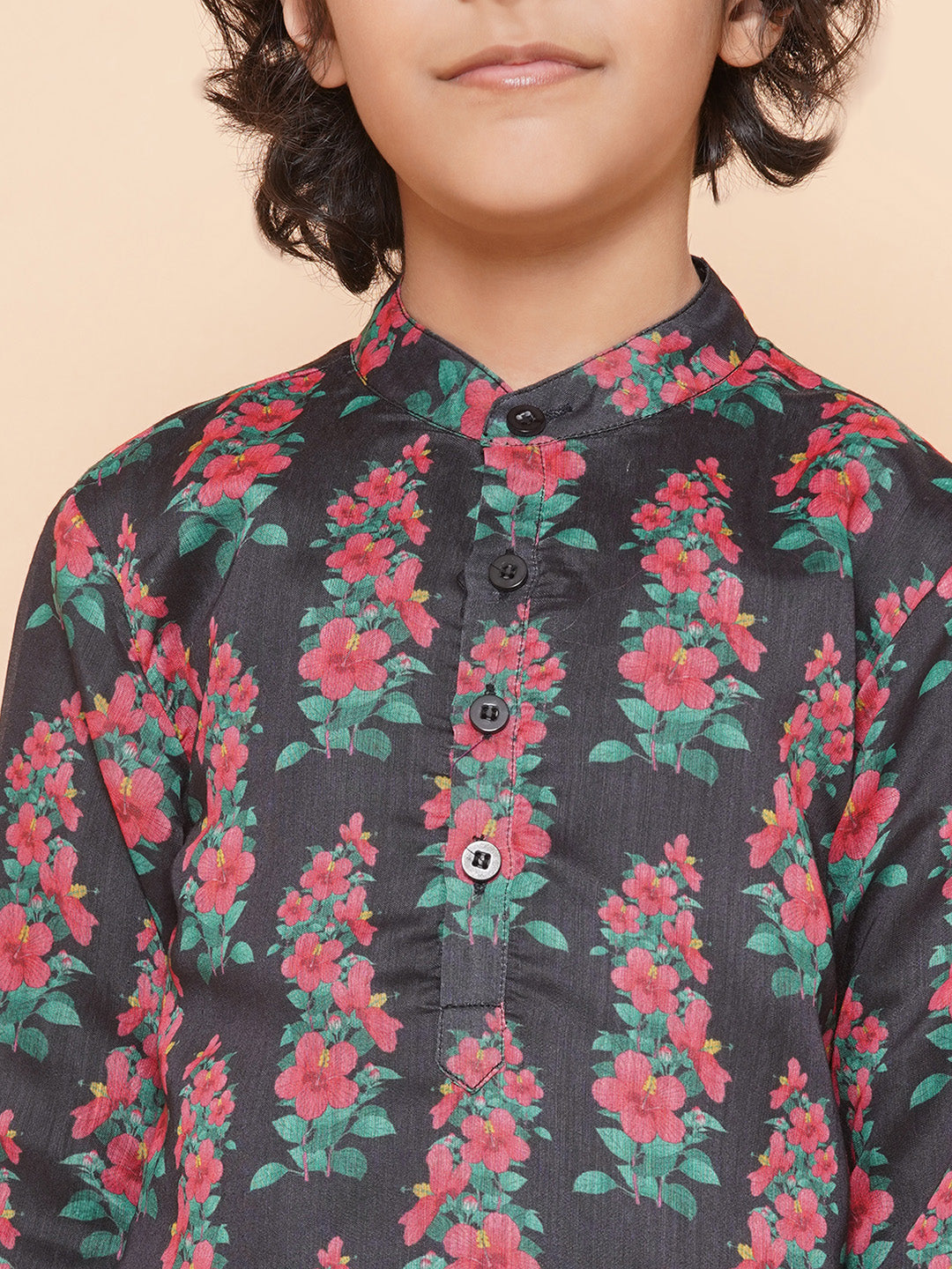 Bittu By Bhama Boys Black Printed Kurta with Pyjamas