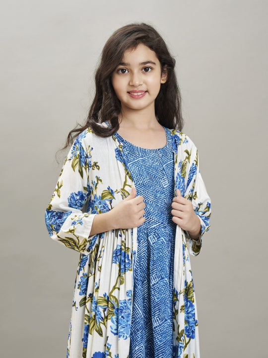Bitiya by Bhama Blue & white floral printed Dress