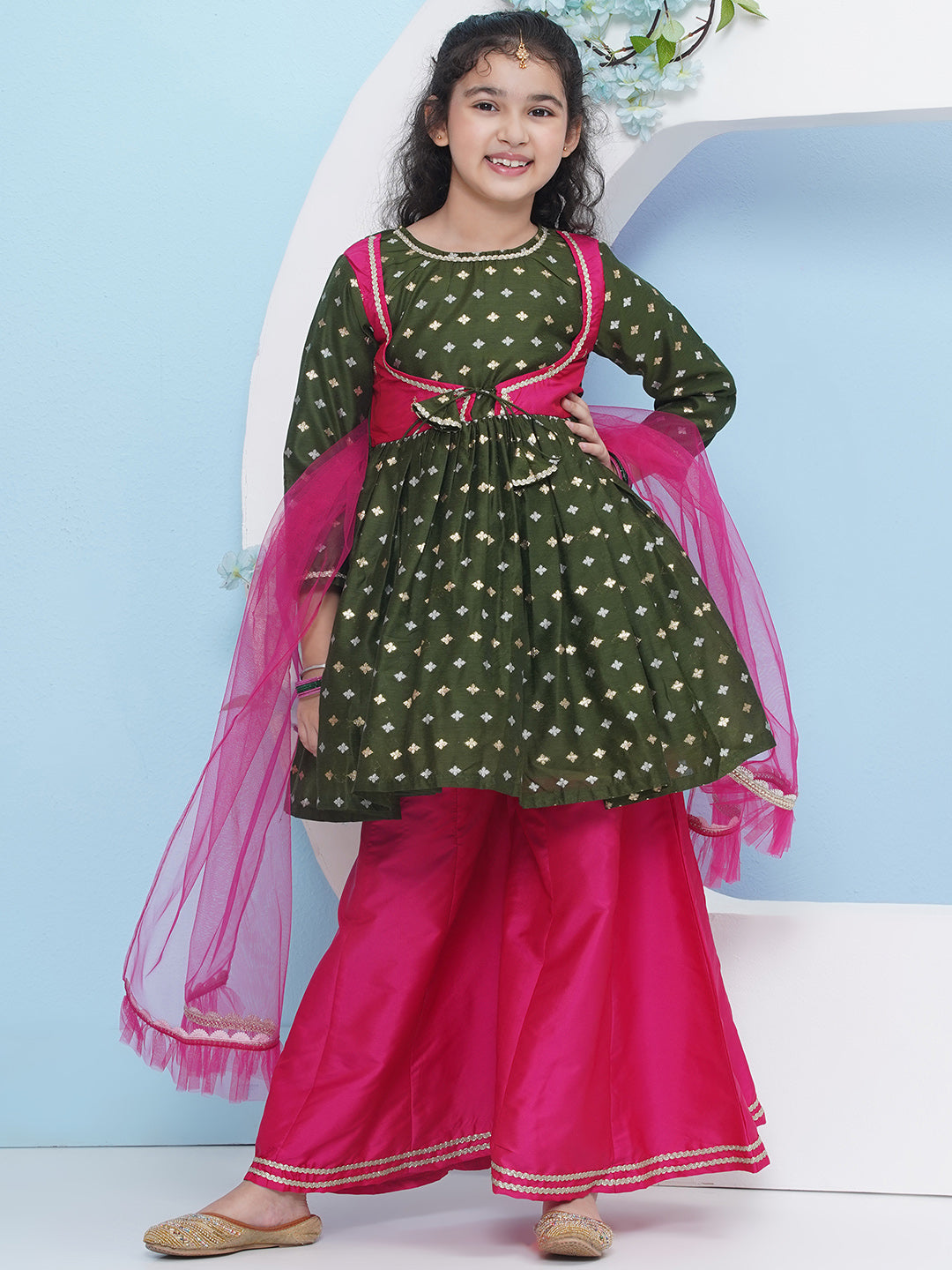 Women Gotta Patti Tiering Georgette Kurta With Dupatta
