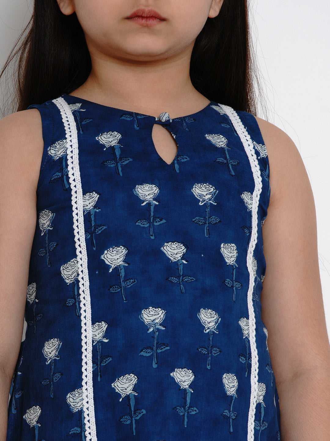 Bitiya By Bhama Girls Navy Blue Printed Kurta With Palazzos