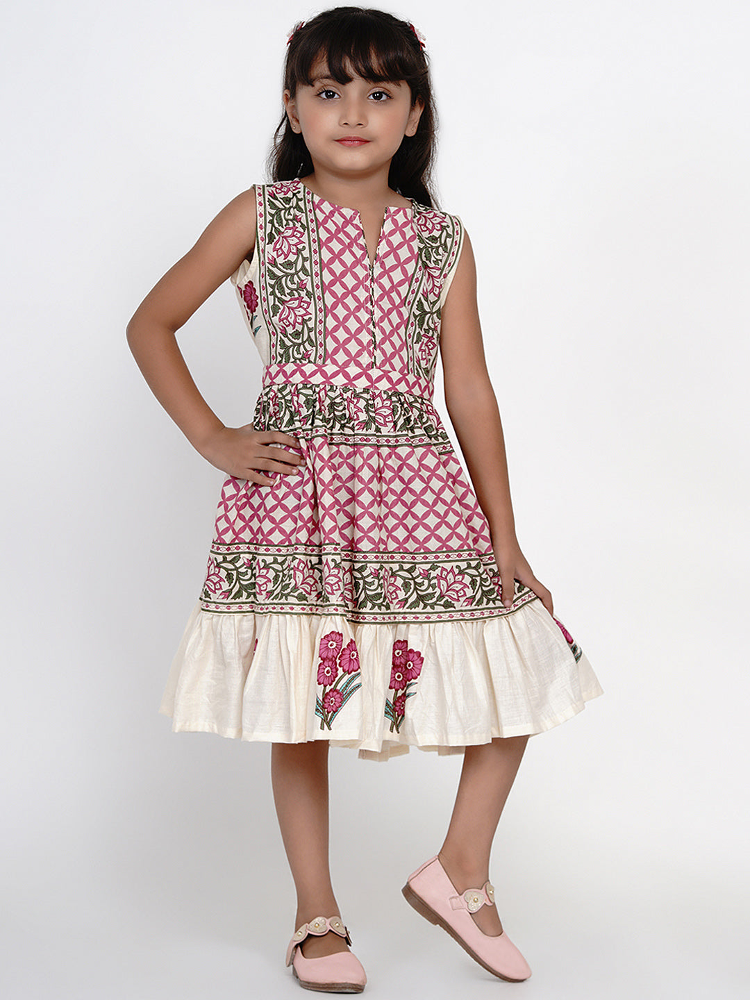 Bitiya By Bhama Girls Multicoloured Printed Fit And Flare Dress