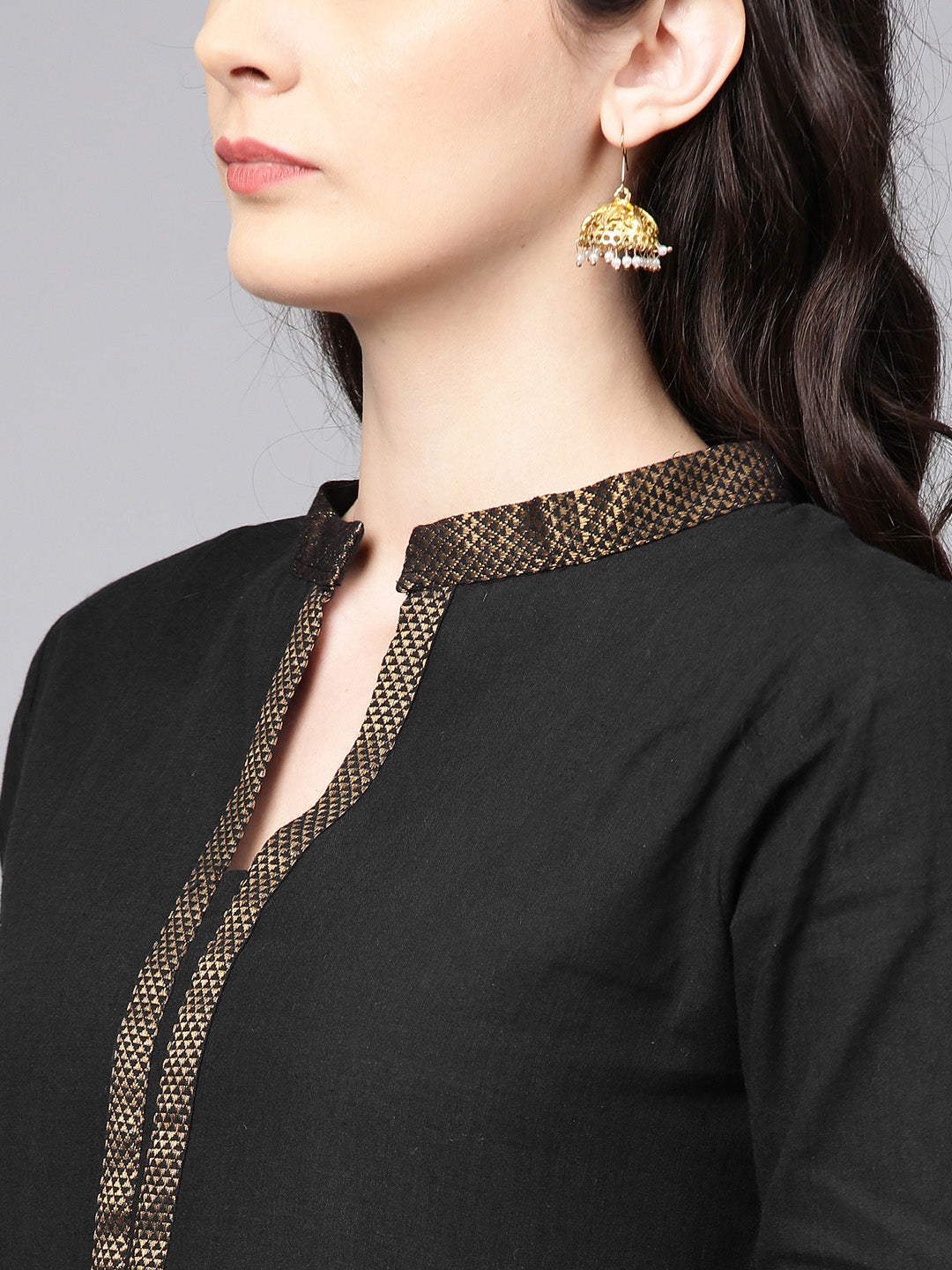Black Solid Kurta With Palazzos
