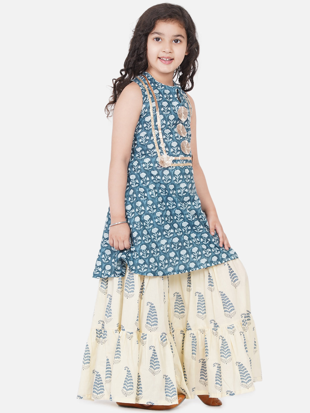 Bitiya By Bhama Girls Blue-Printed Kurta With Sharara