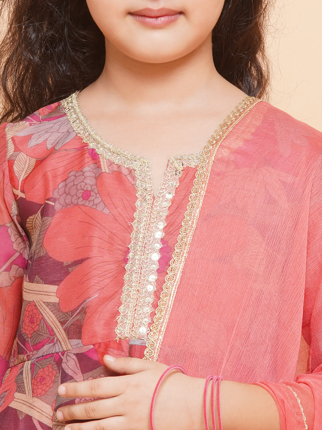 Bitiya by Bhama Girls Peach Floral Printed Kurta with Pant & Dupatta