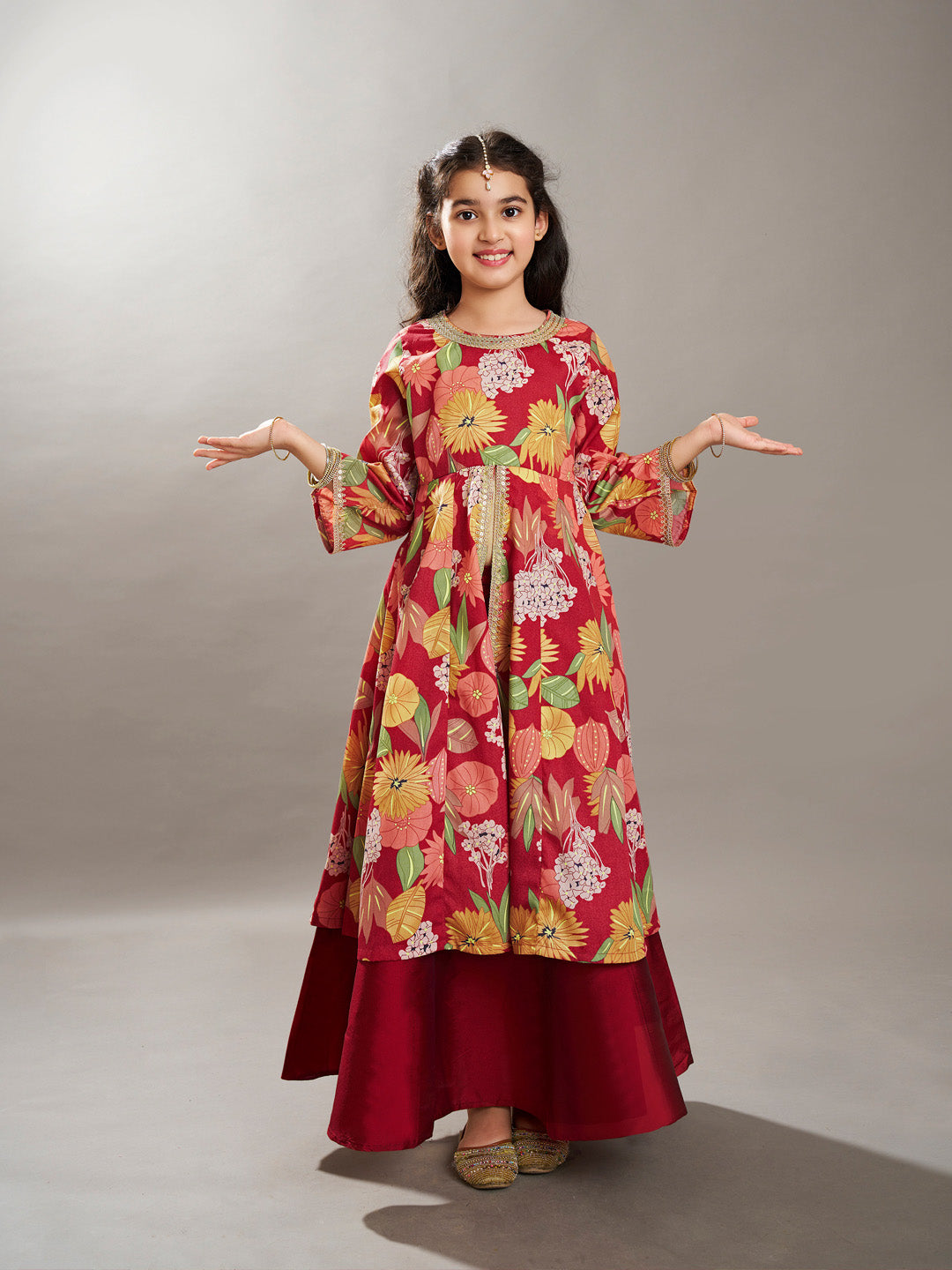 Bitiya by Bhama Girls Maroon & Multi Floral Print Lace Work Kurta with Skirt.