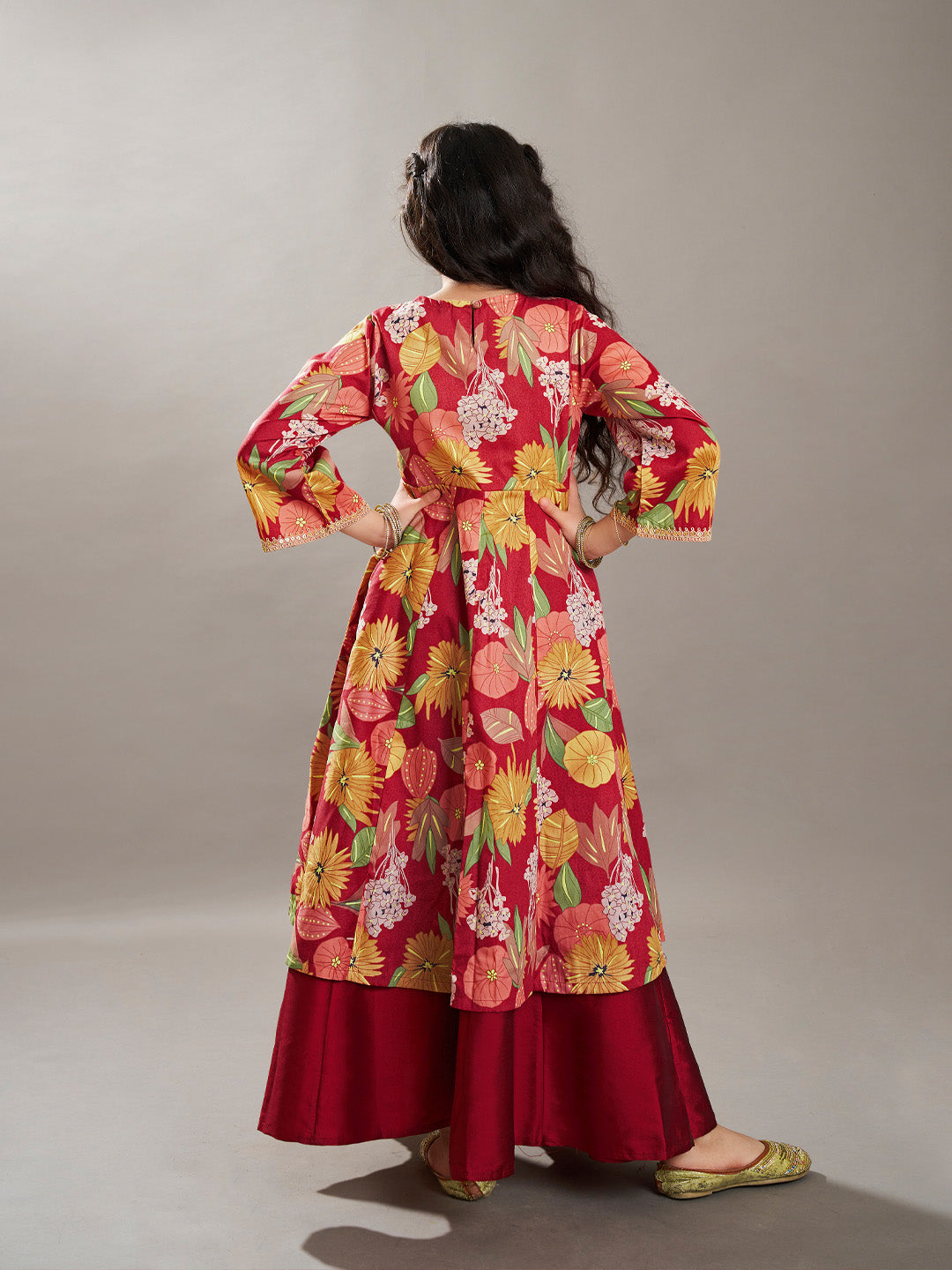 Bitiya by Bhama Girls Maroon & Multi Floral Print Lace Work Kurta with Skirt.