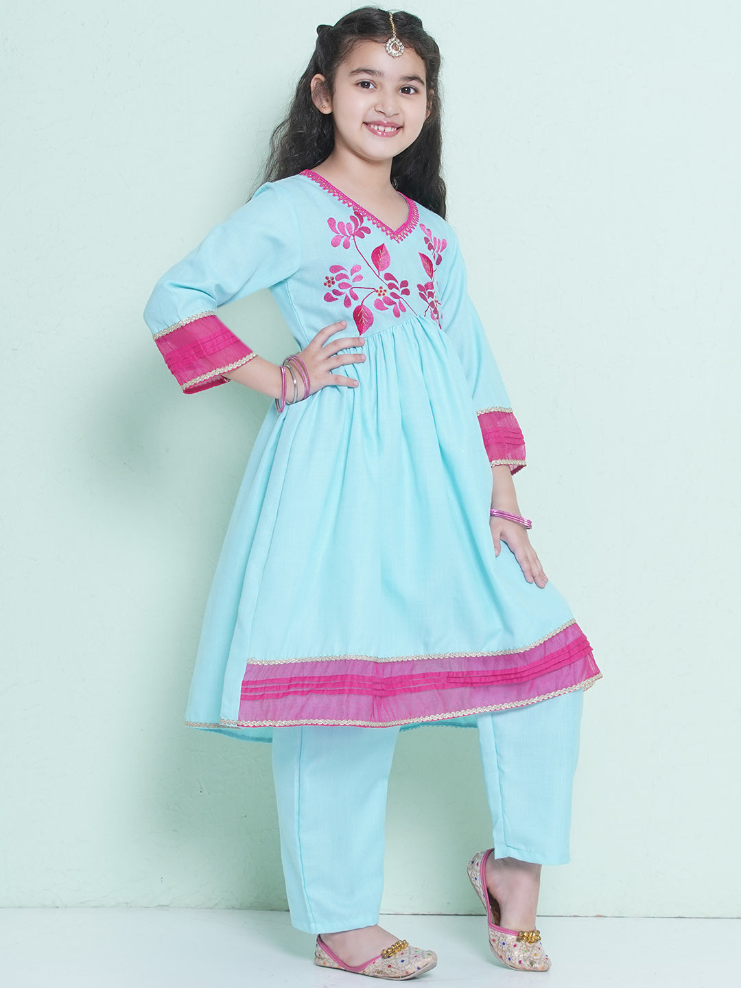 Bitiya by Bhama Girls Blue Embroidered Alia Design Kurta With Trousers With dupatta
