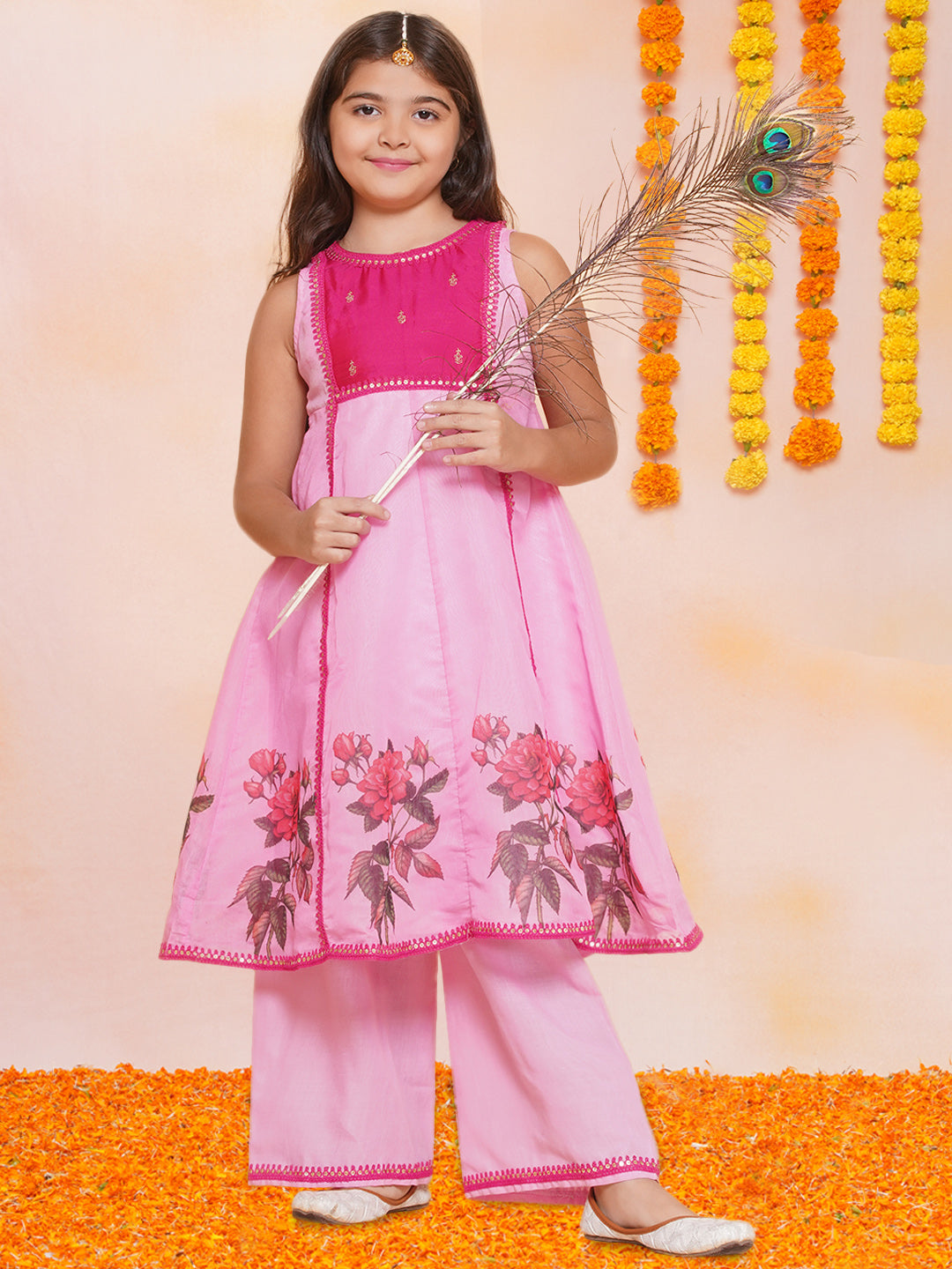 Bitiya by Bhama Girls Pink Floral  Printed Kurta with Palzzzo