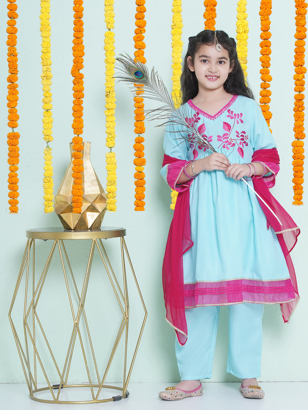 Bitiya by Bhama Girls Blue Embroidered Alia Design Kurta With Trousers With dupatta