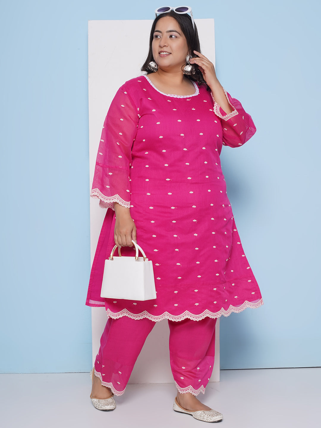 Fuchsia Pink Colour Embroidered Kurta With Embroiderd hemTrousers