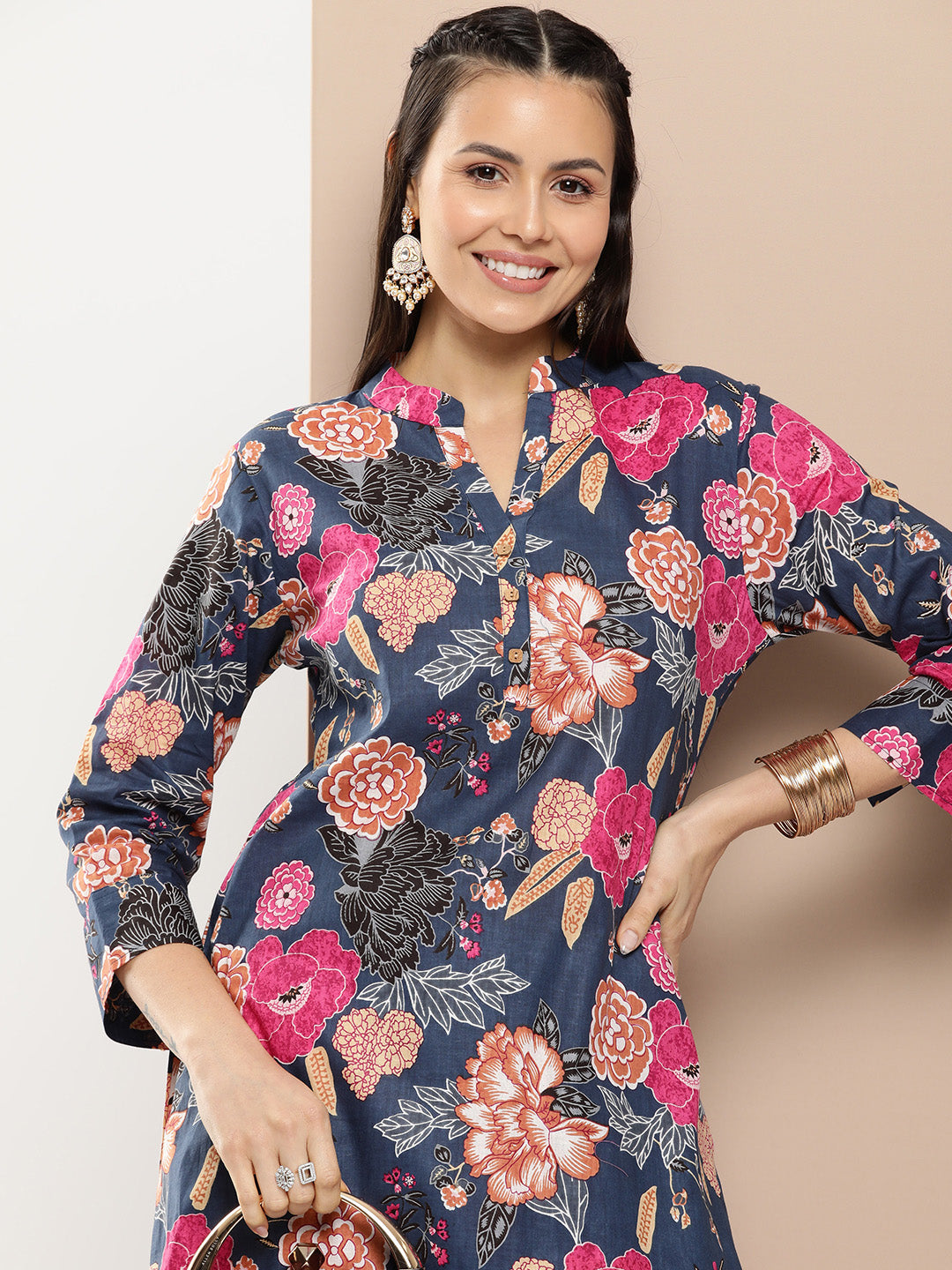 V Neck Kurta Set