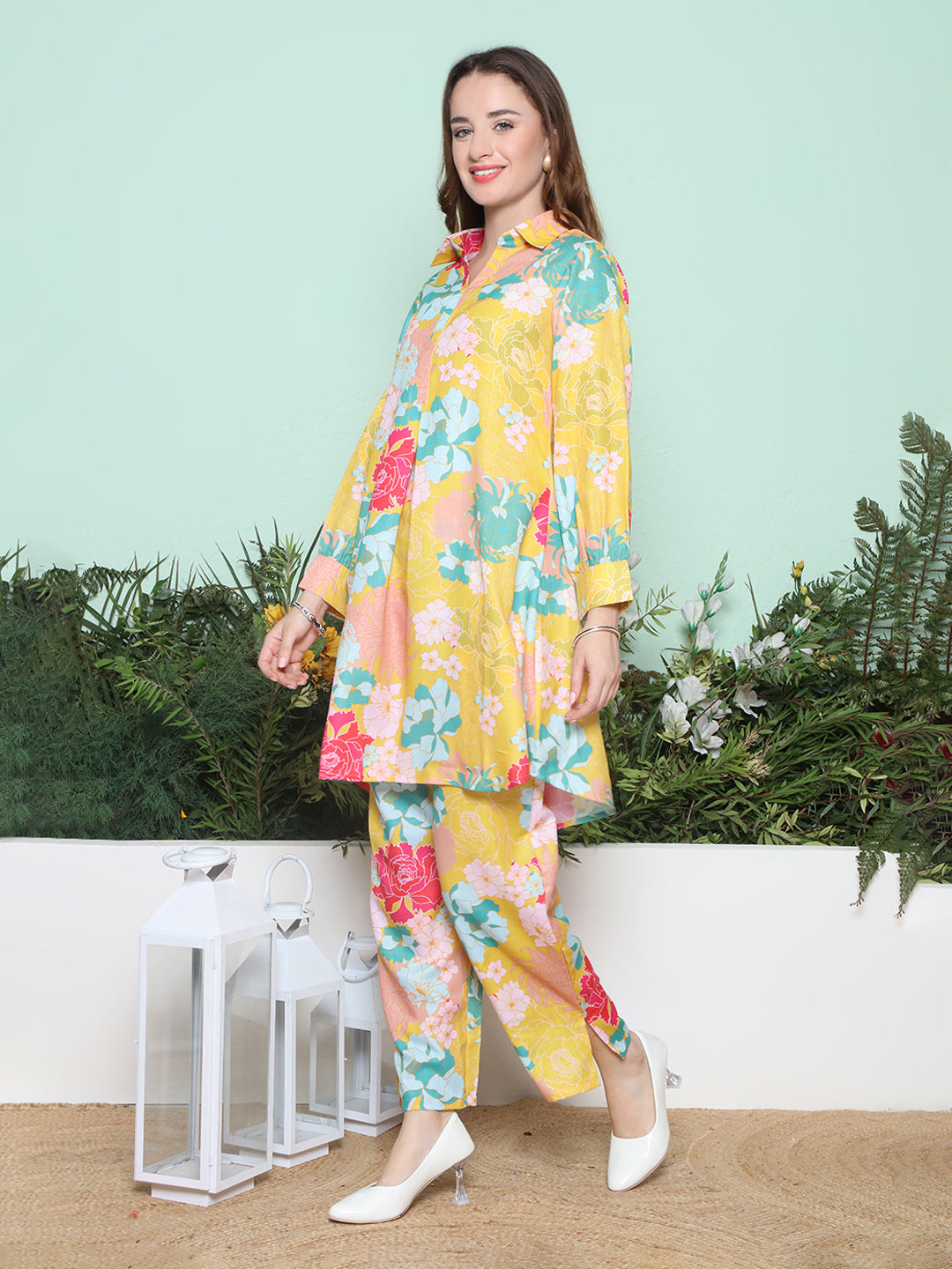 Yellow Multi Printed Kurta with Pant