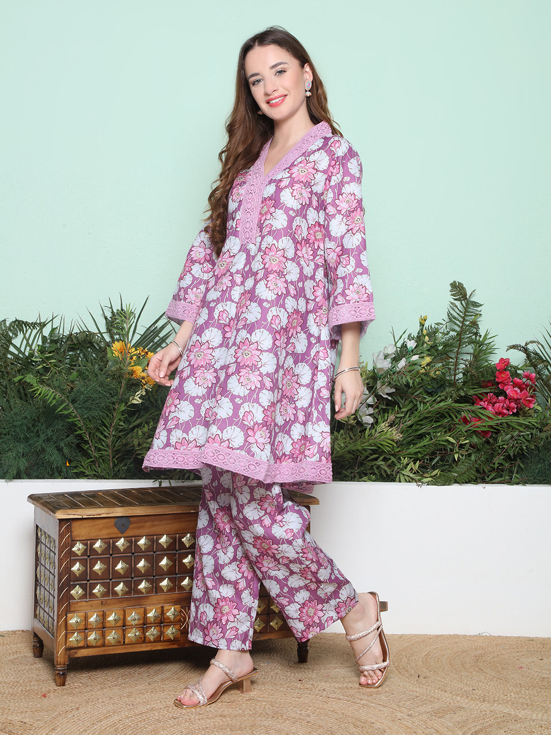 Purple Multi Printed Kurta with Pant.