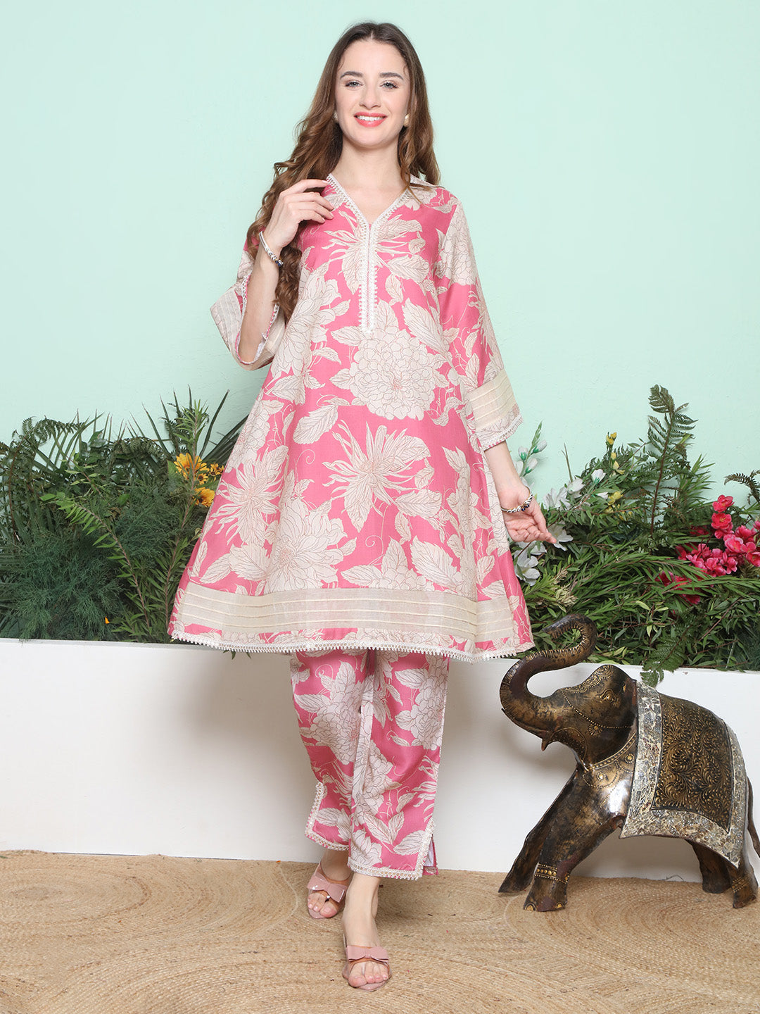 Pink & Off White Printed Kurta with Pant.