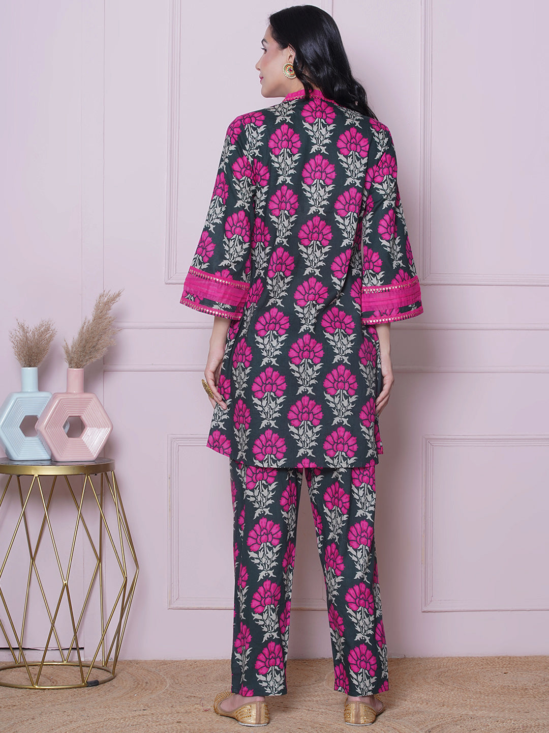 Green Pink Color Motits Printed Co-ords Set with Lace Detailing
