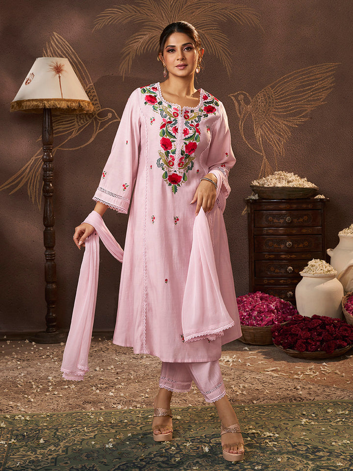 jennifer-wingetpink-embroidered-kurta-set
