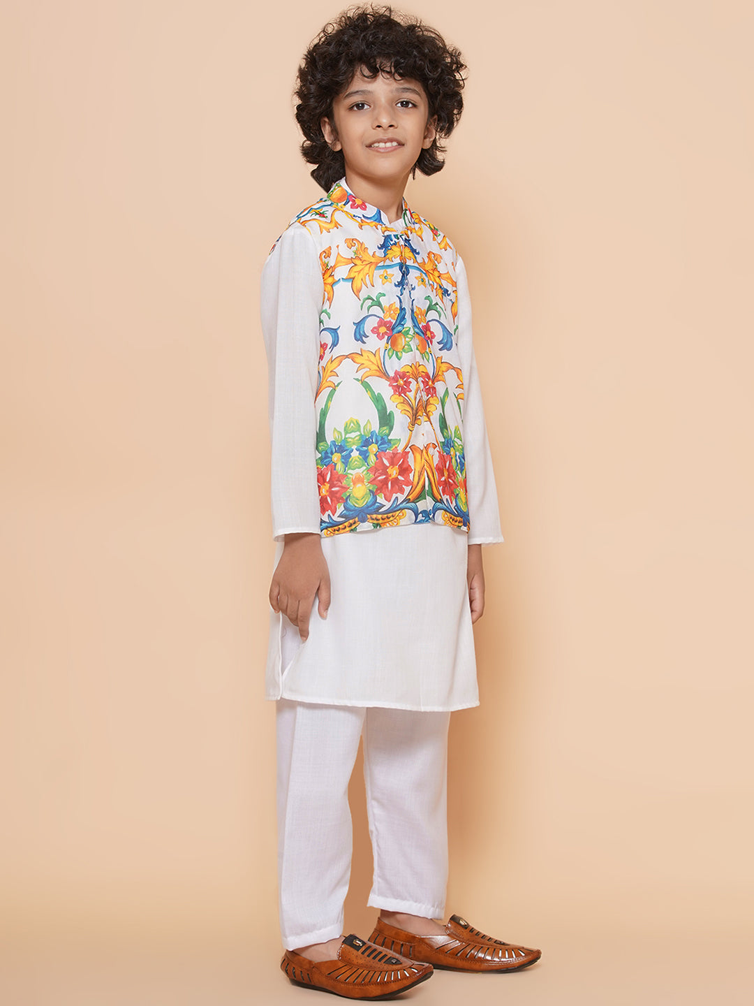 Bittu By Bhama Boys White Kurta & Pyjamas with Printed Jacket