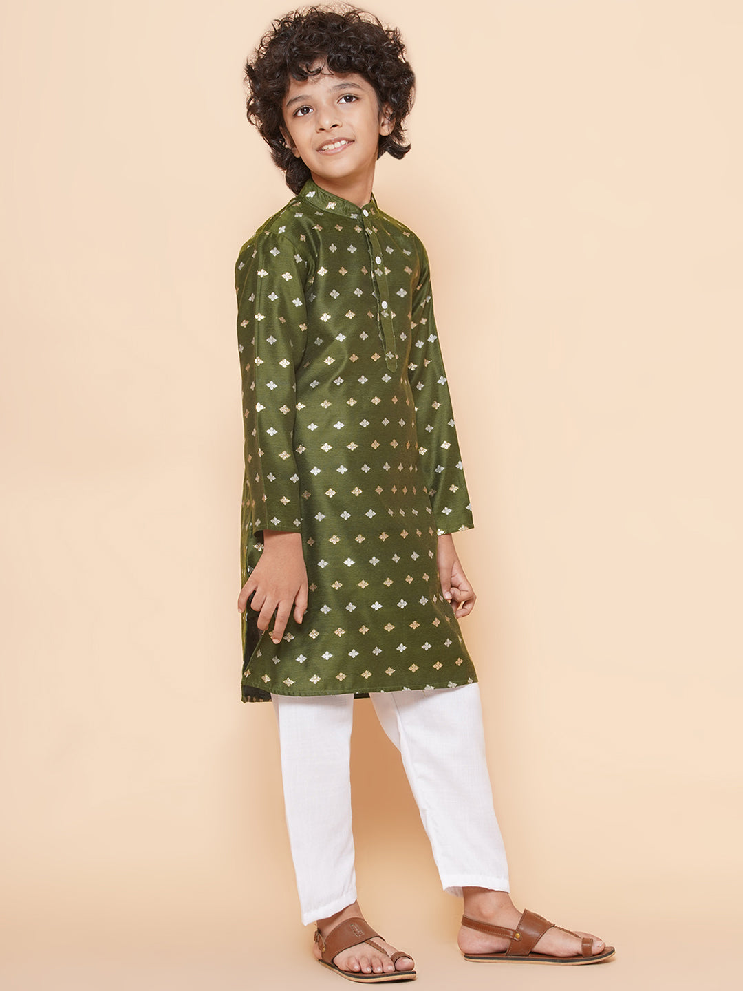Bittu By Bhama Boys Green Self Design Booti Kurta with Pyjamas