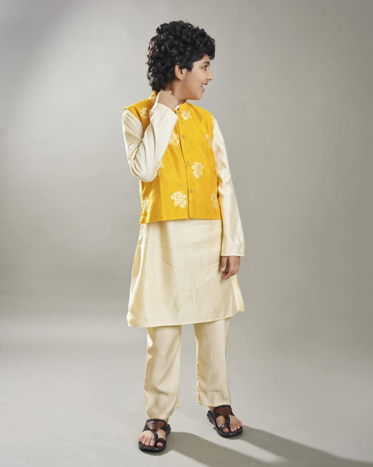 Bittu By Bhama Boys off white kurta pajama with a  jacquard booti jacket