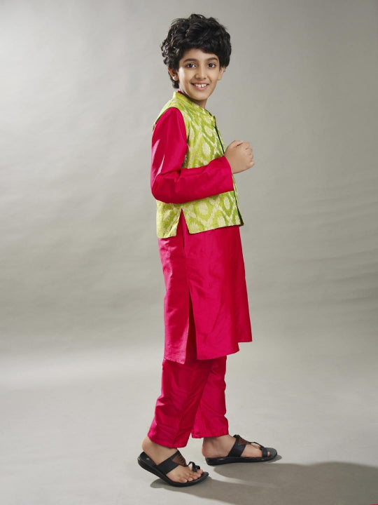 Bittu By Bhama Boys off Pink kurta pajama with a green jacquard booti jacket
