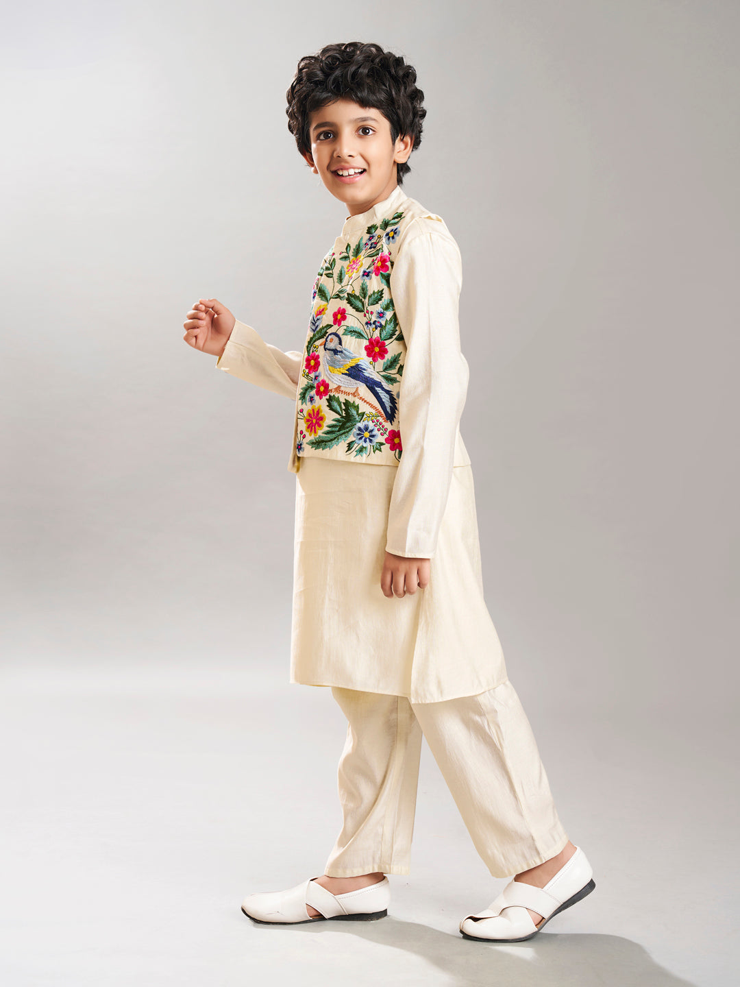 Bittu By Bhama Boys off white kurta pajama with a off white embroidery jacket