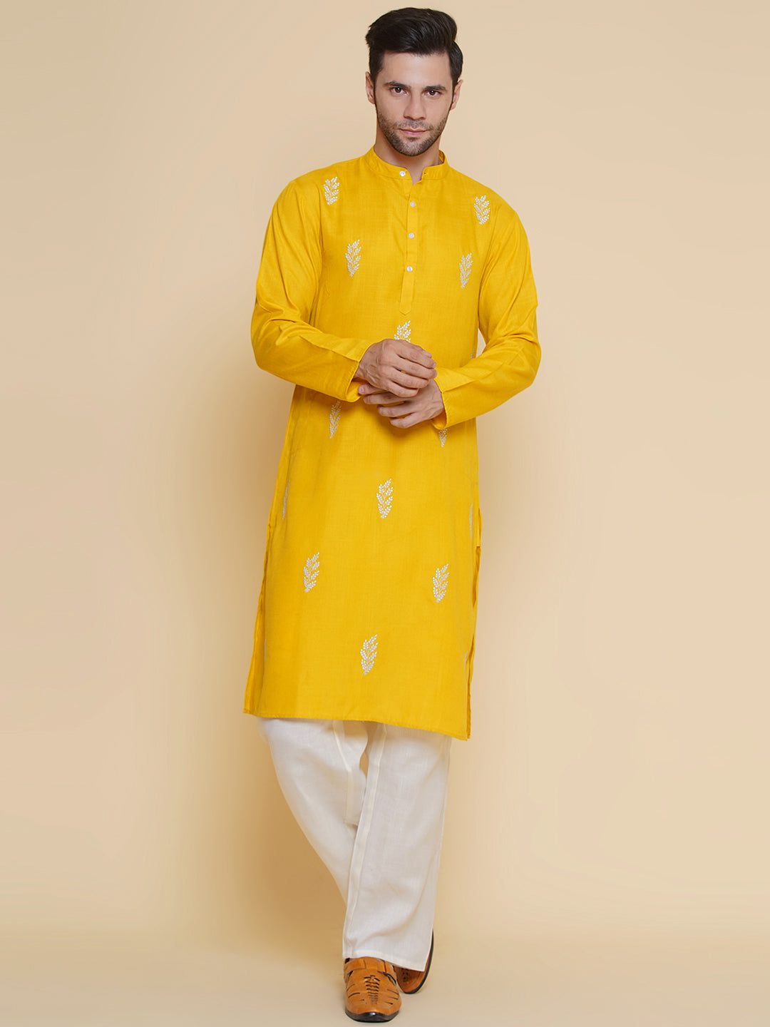 Baawara By Bhama Men Yellow Embroidered ethnic motifs Festive Kurta Pyjamas