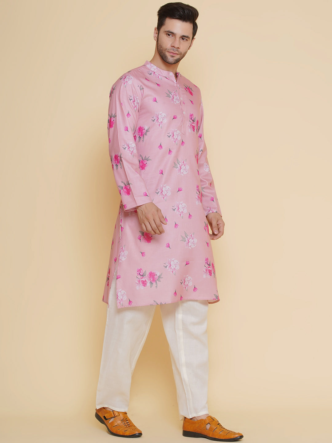 Baawara By Bhama Men Light Pink Floral Printed Festive Kurta Pyjamas