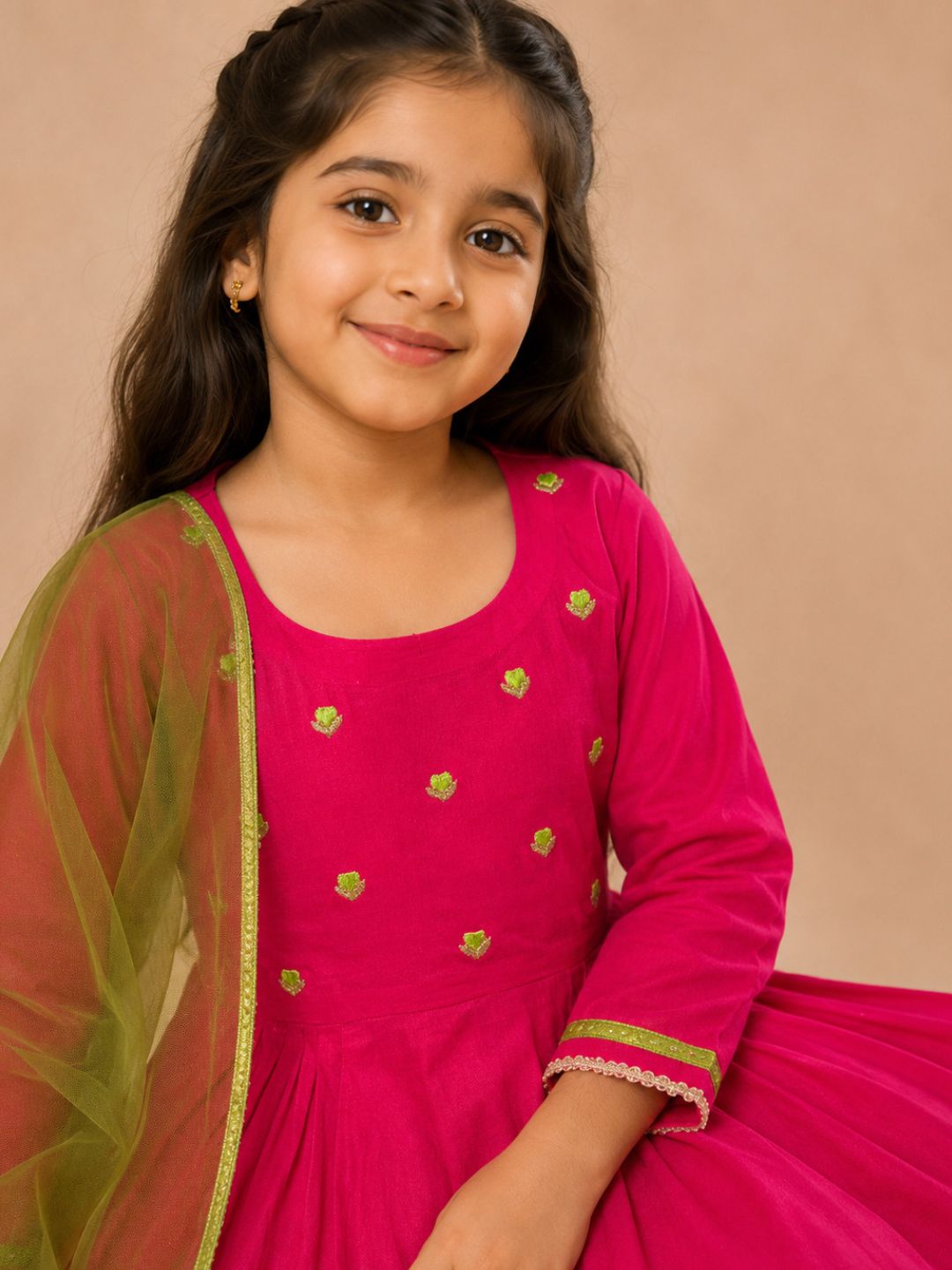 Bitiya By Bhama Girls Pink Kurta With Matching Sharara & Contrast Dupatta.
