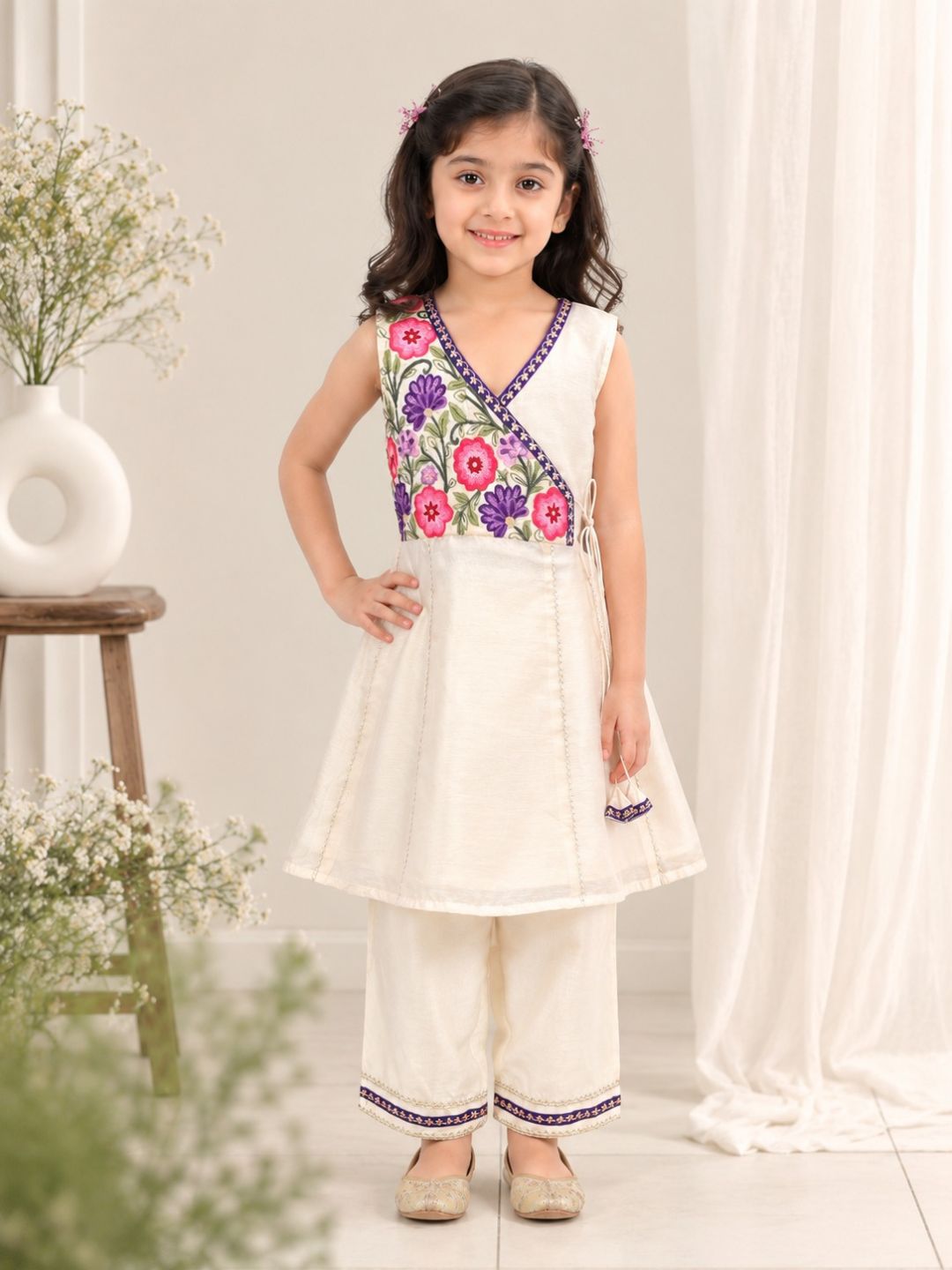 Bitiya By Bhama Girls Off White Embroidered Kurta With Farsi Salwar
