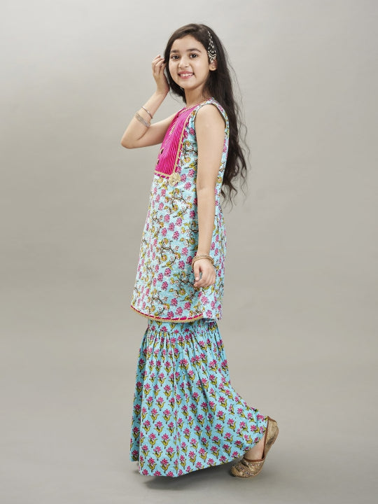 Bitiya by Bhama Girls Blue Floral Printed  Kurta With Sharara