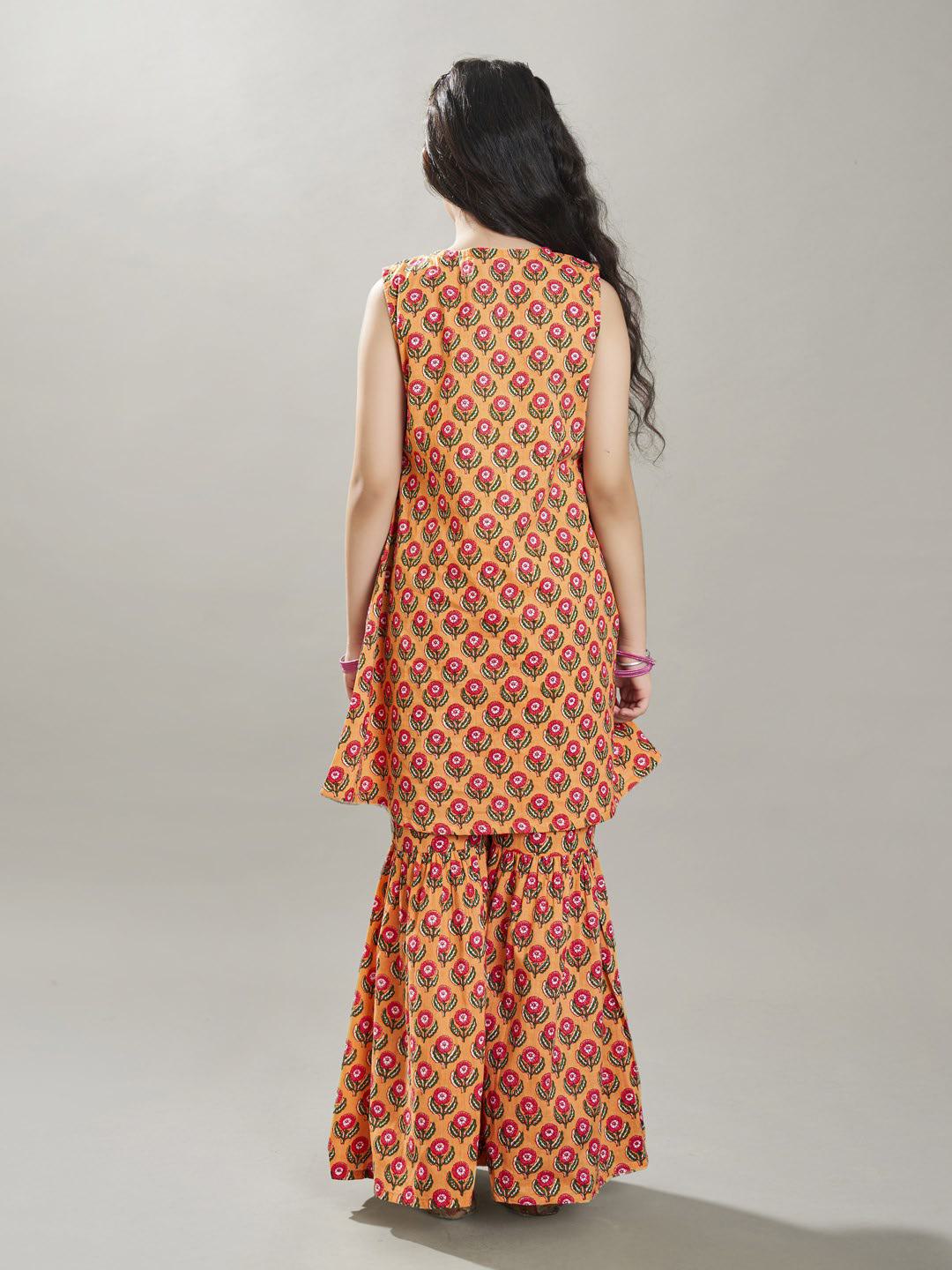 Bitiya by Bhama Girls Peach Floral Printed  Kurta With Sharara