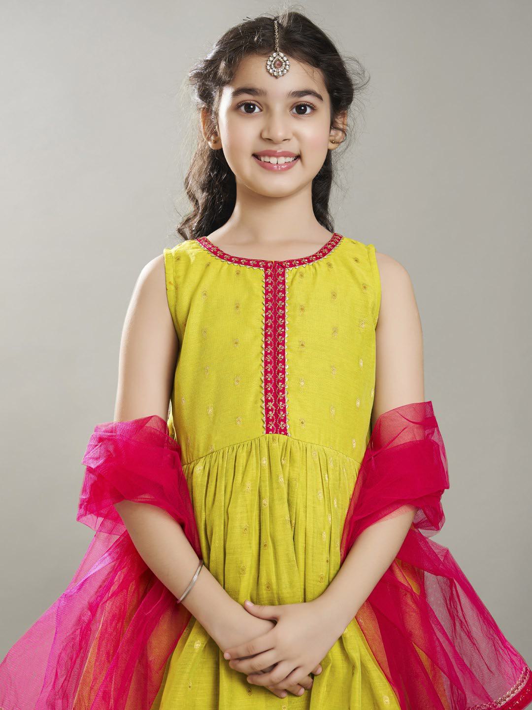 Bitiya by Bhama Girls  Ethnic motifs woven design Kurta With Sharara & With Dupatta