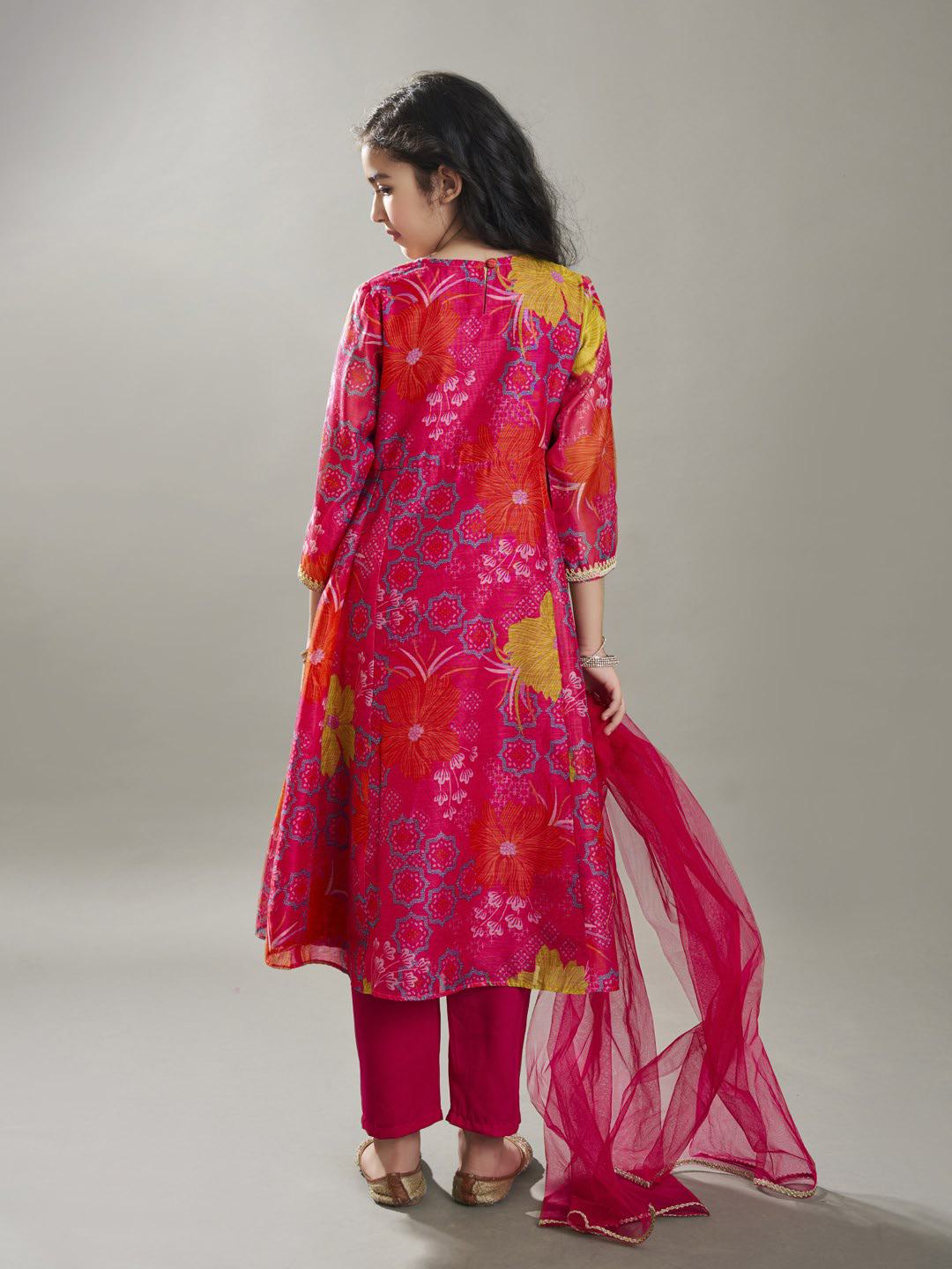 Bitiya by Bhama Girls Pink Floral Printed Kurta with Trousers & Dupatta