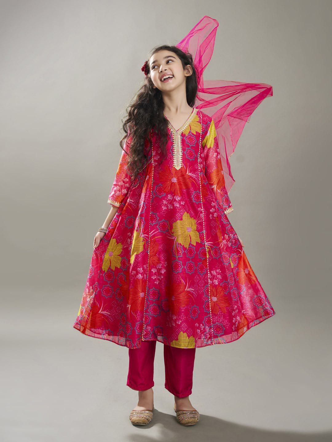 Bitiya by Bhama Girls Pink Floral Printed Kurta with Trousers & Dupatta