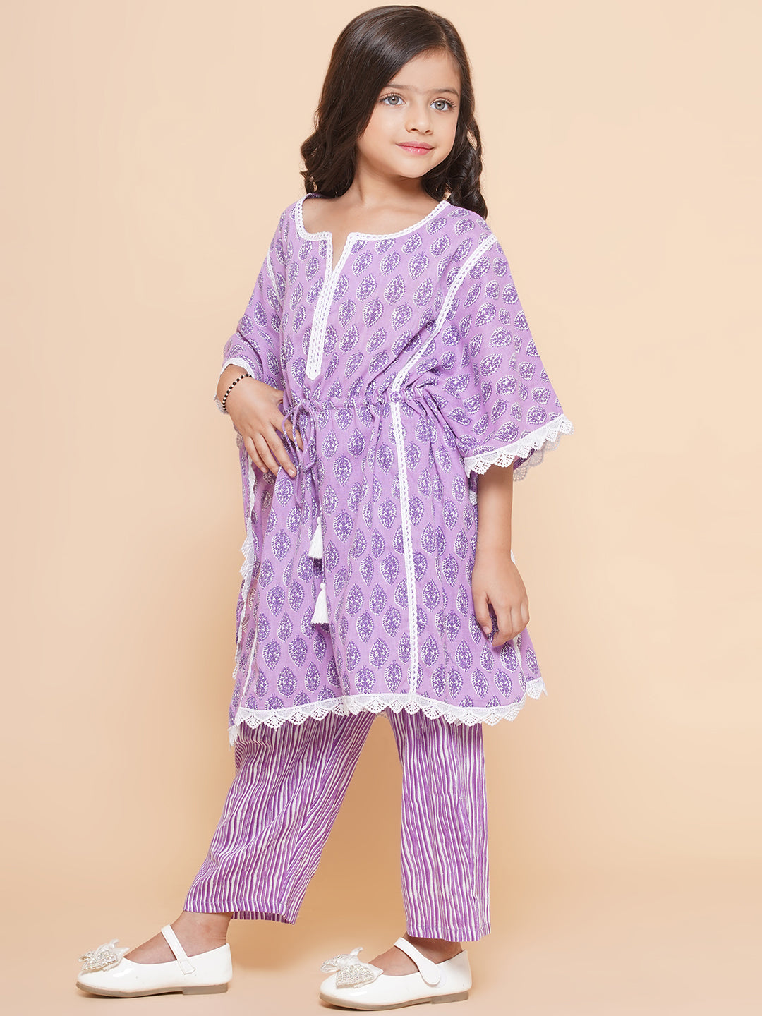 Bitiya by Bhama Girls Purple Printed V- Neck Kaftan Kurta with Palazzos