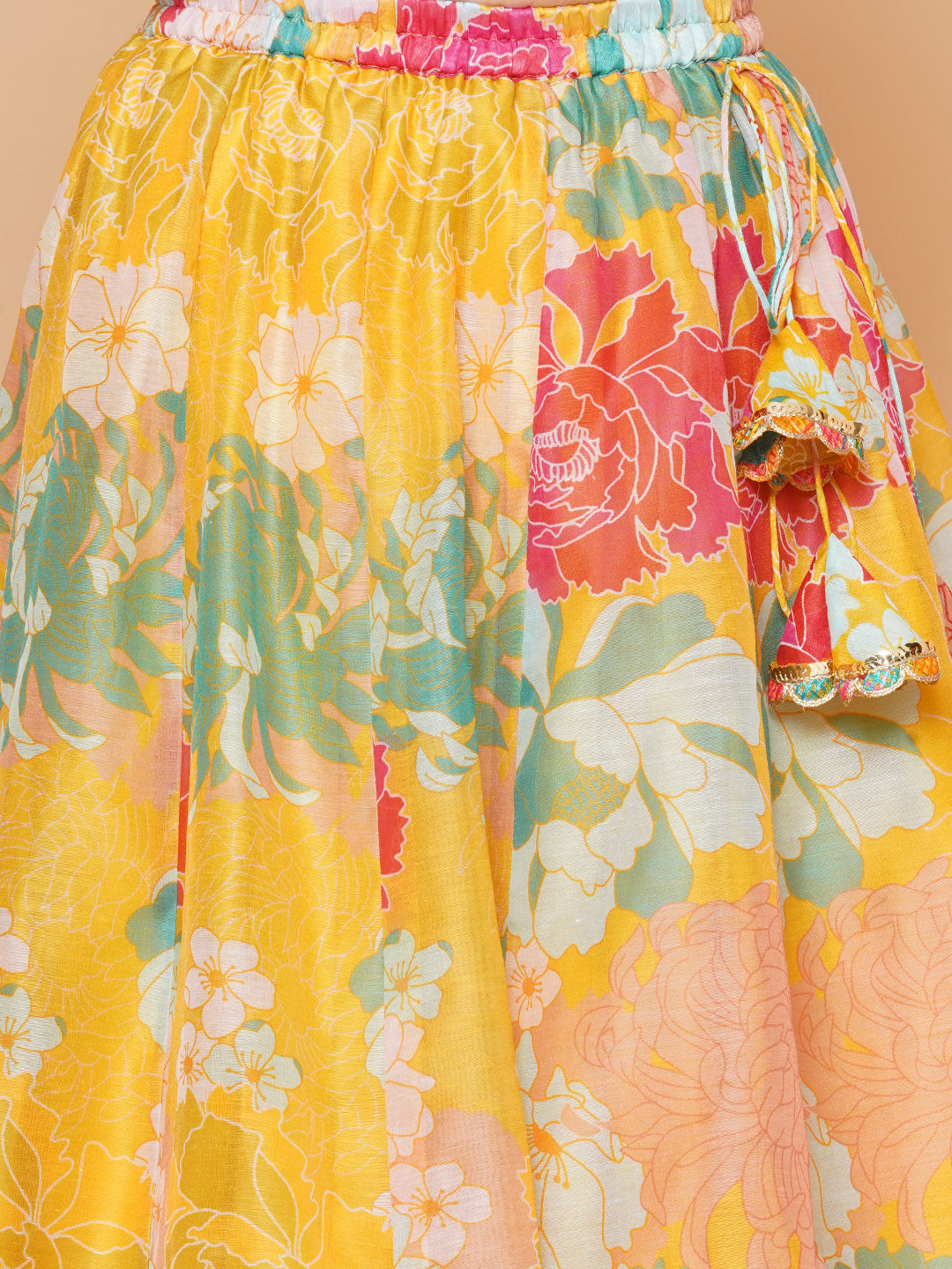Bitiya by bhama Girls Yellow Flower Digital Print Lace work Choli with Ready to wear Lehenga.