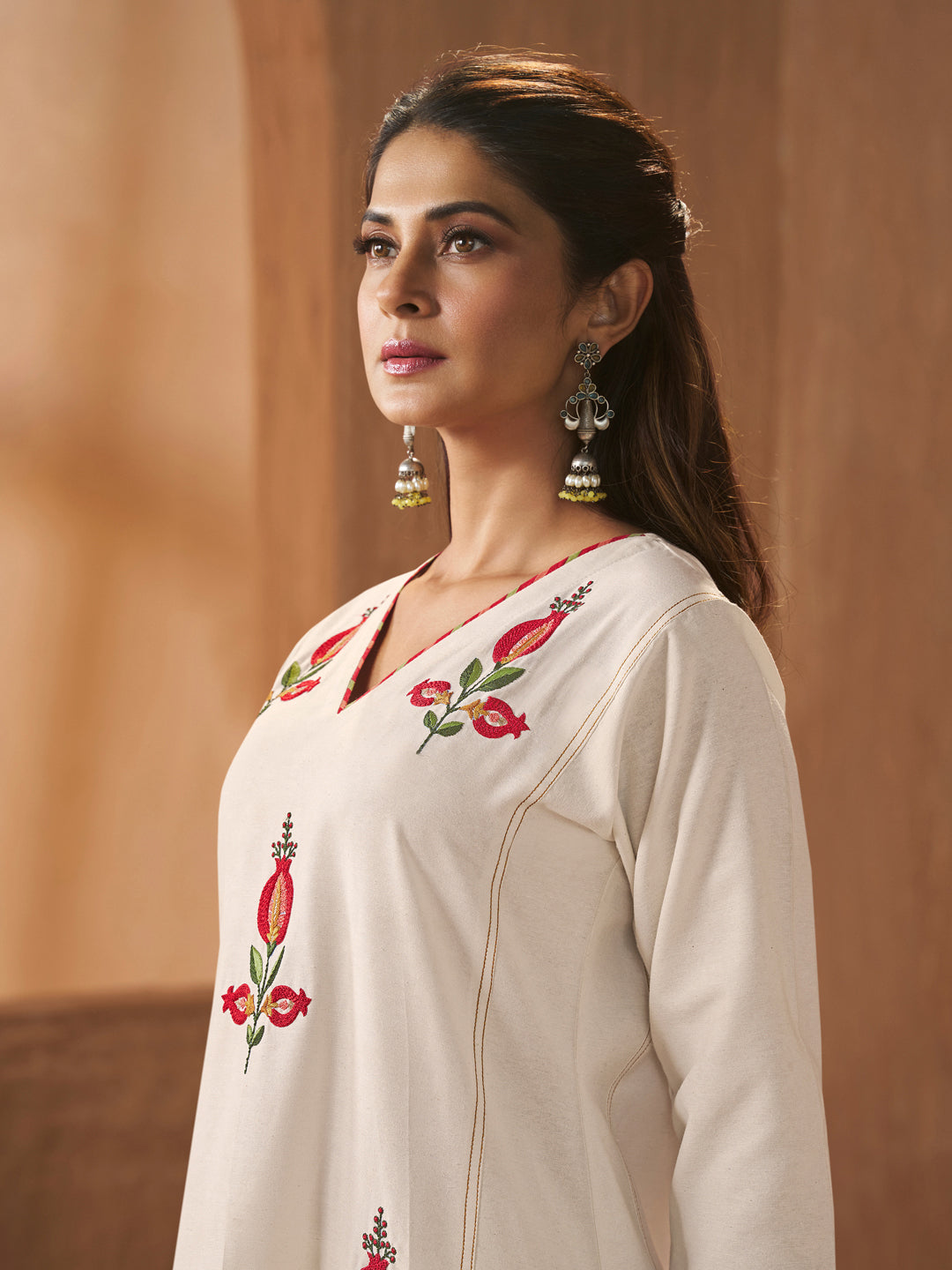 Bhama Couture Off White Embroidery Kurta Set With Dupatta For Women