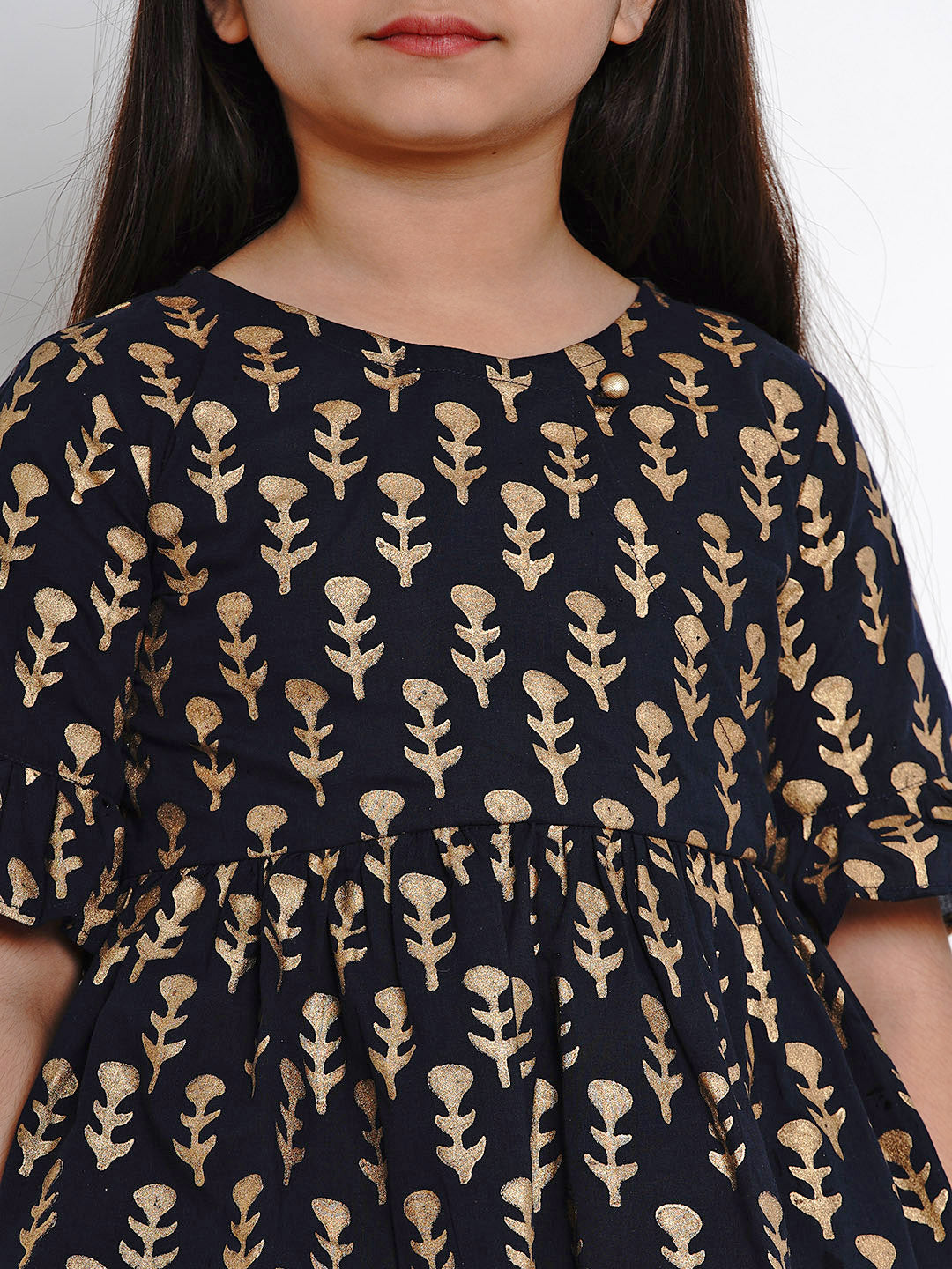 Bitiya By Bhama Girls Navy Blue Printed Kurti With Pants