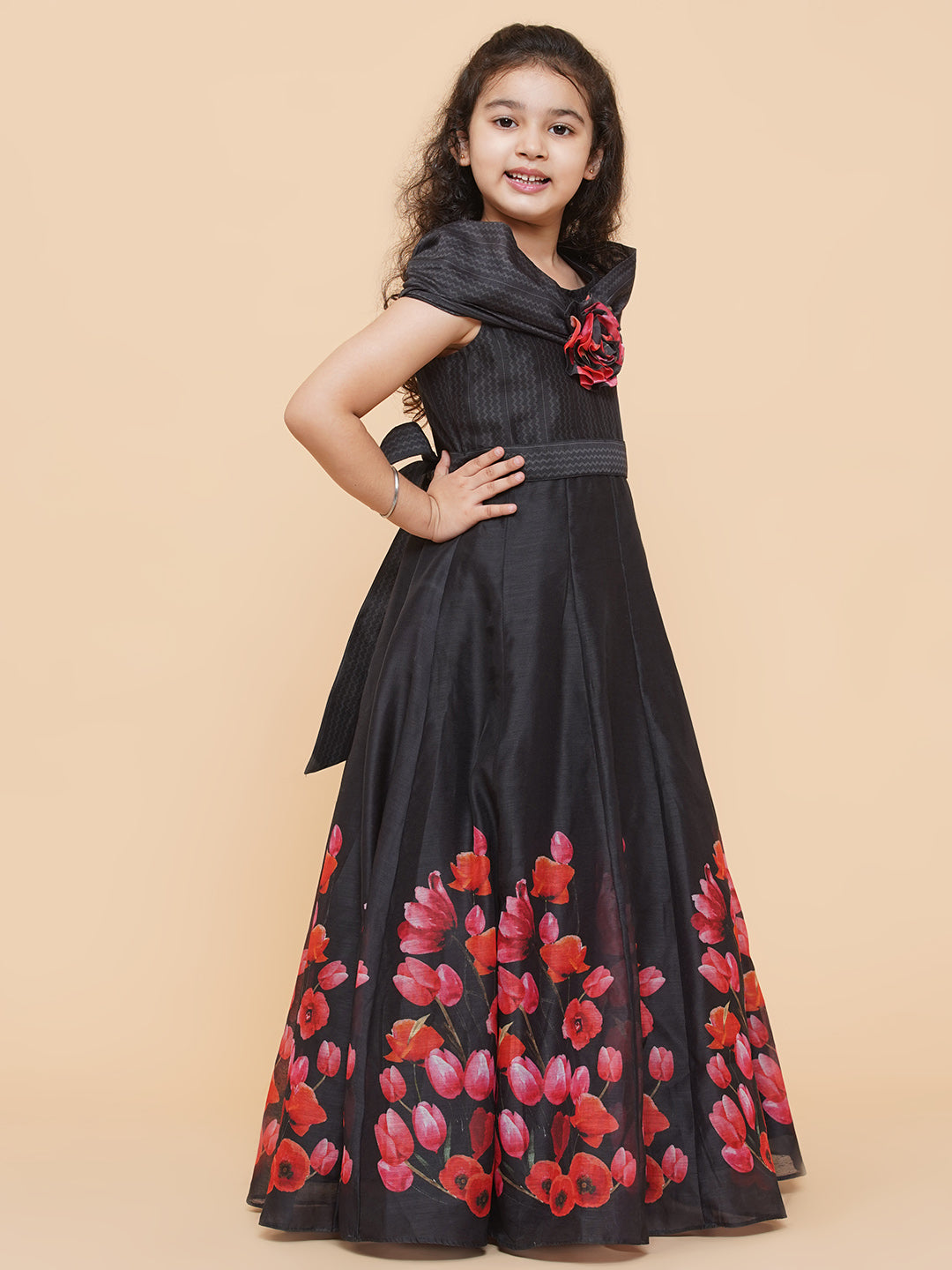 Black Gowns - Buy Black Gowns online in India
