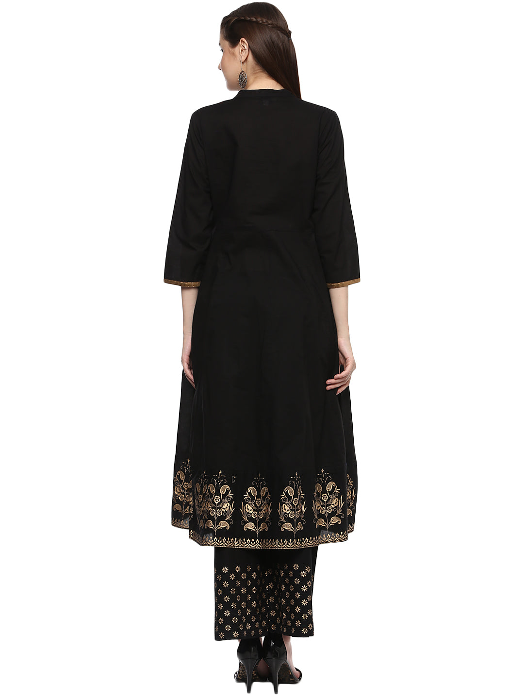Black And Golden Solid Kurta With Palazzos.