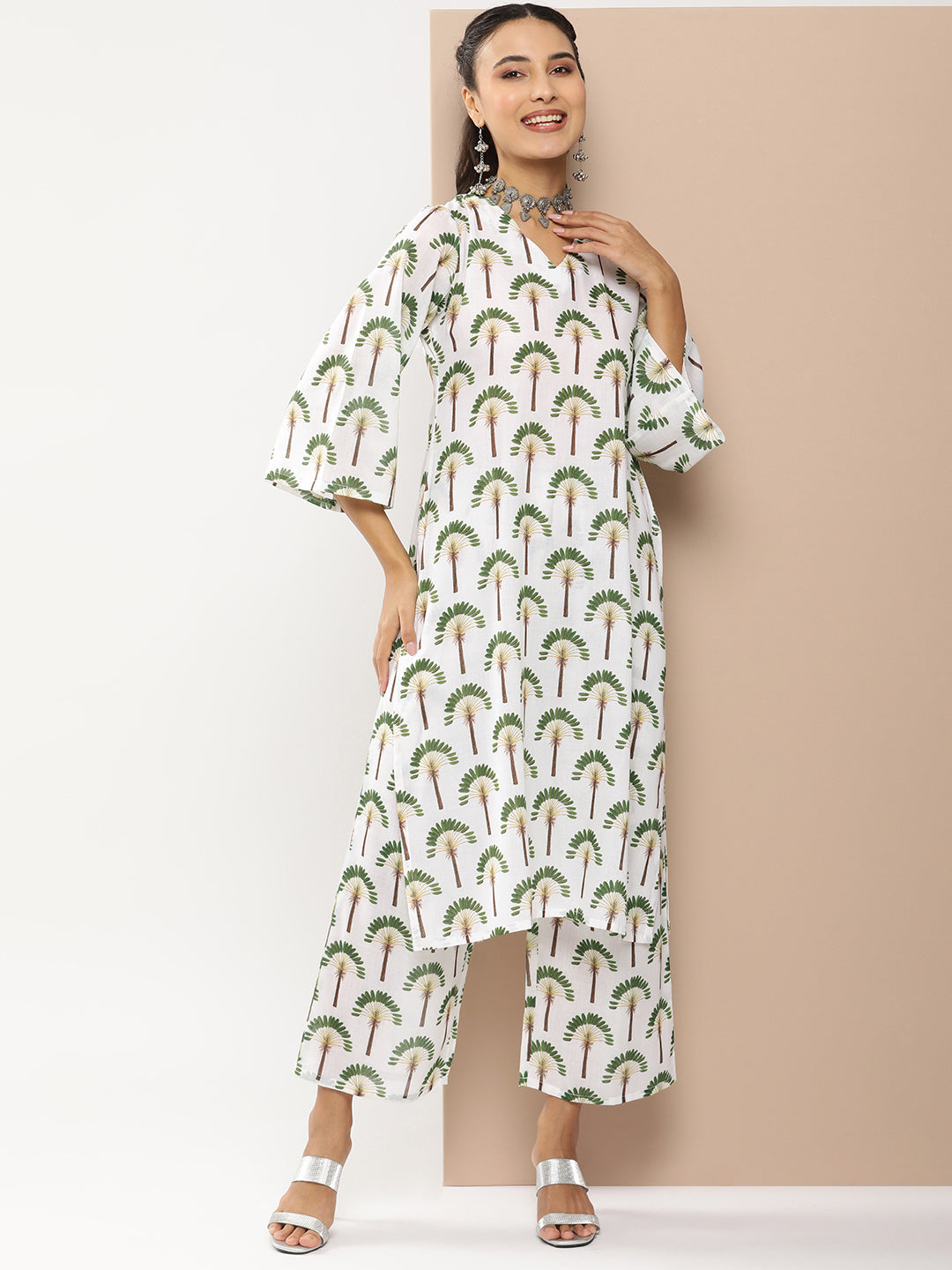 Bhama Couture Off White Floral Print Kurta With Off White Floral Print Palazzo.