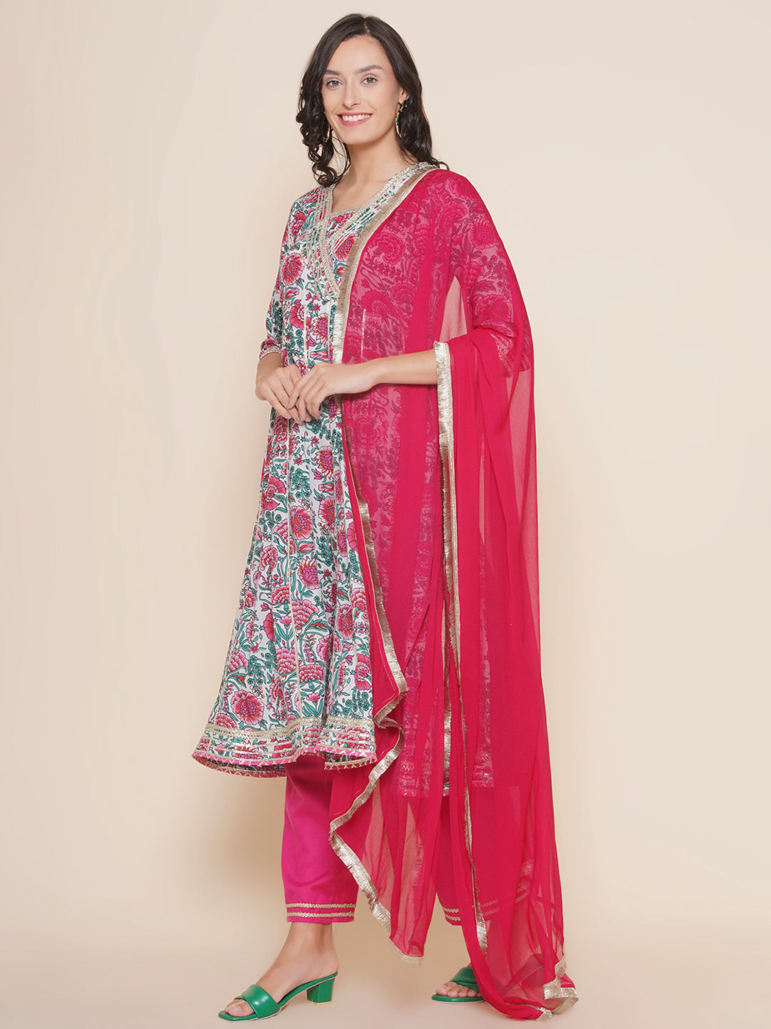 White Pink Multi Floral Printed Pannel Flared Gotta Details Kurta & Pink Palazzos With Dupatta
