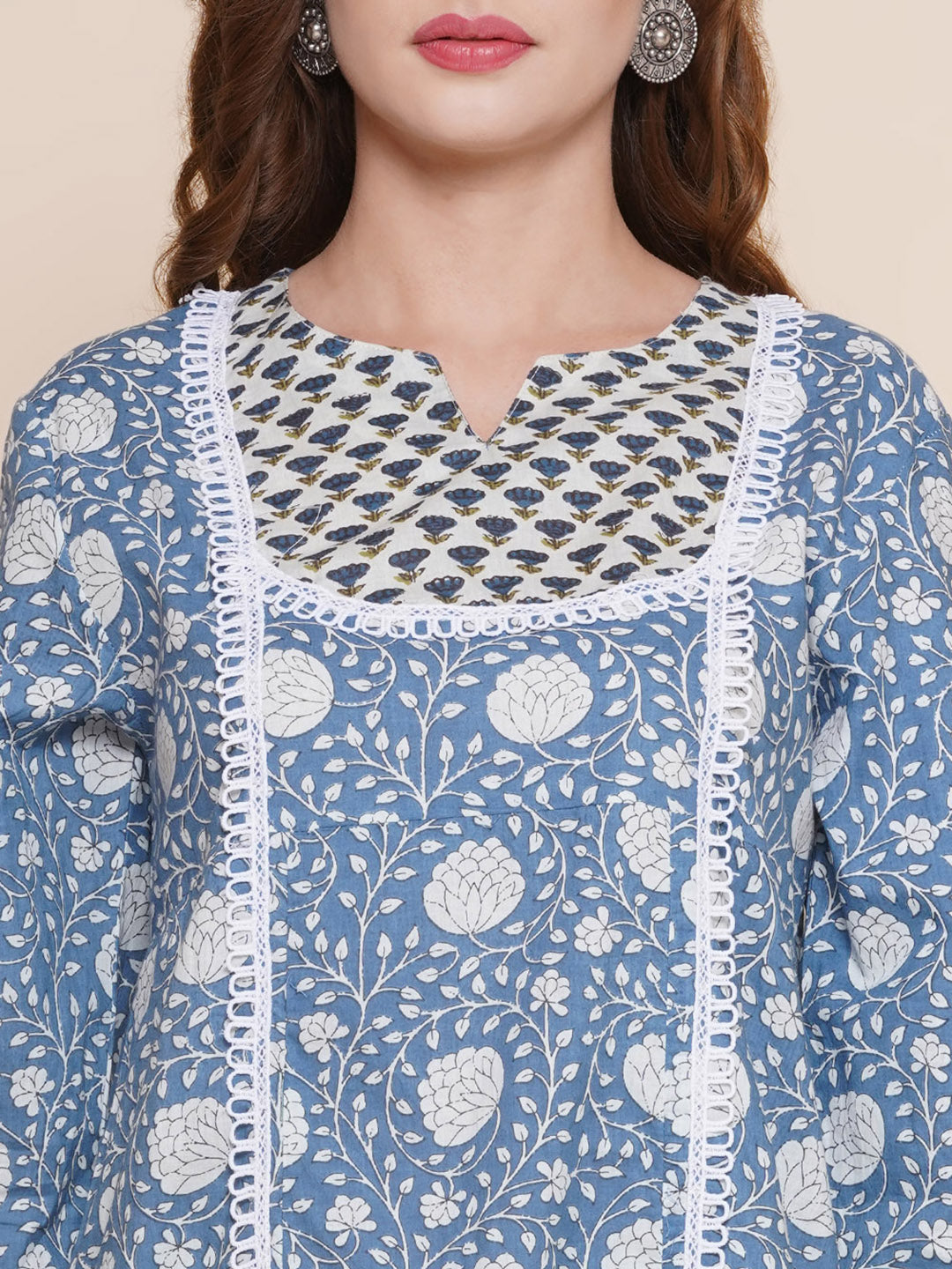 Women Blue & White Printed Lace work Kurta with white & Blue Printed Palazzos