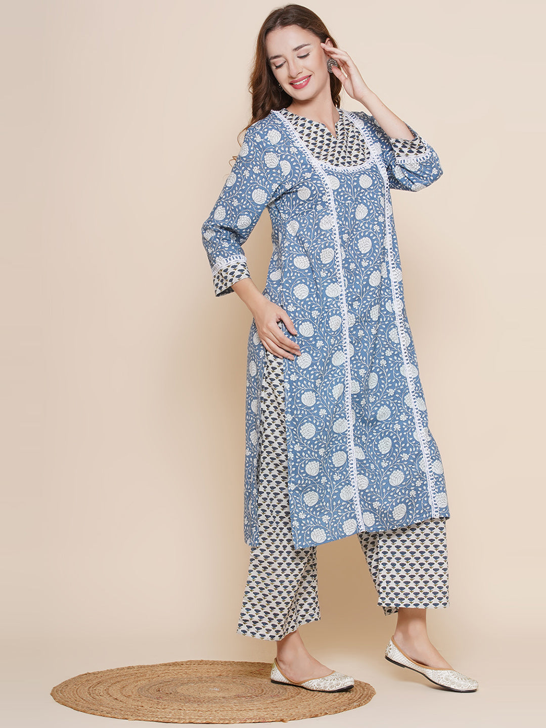 Women Blue & White Printed Lace work Kurta with white & Blue Printed Palazzos