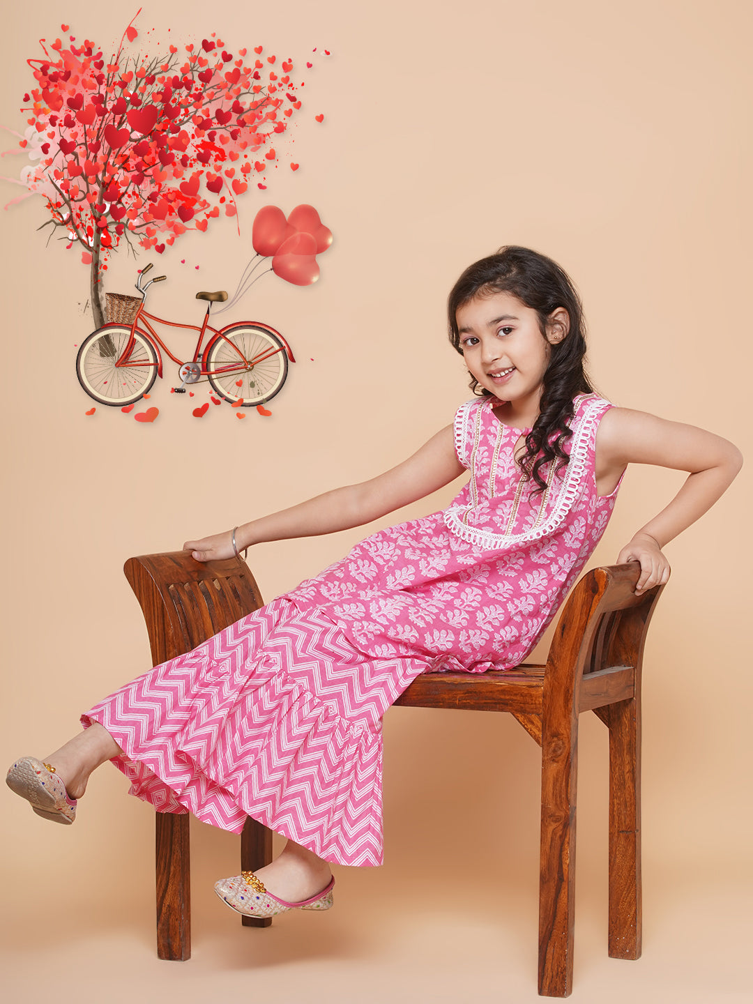 Bitiya By Bhama Girls Pink Floral Printed Pure Cotton Kurta With Sharara