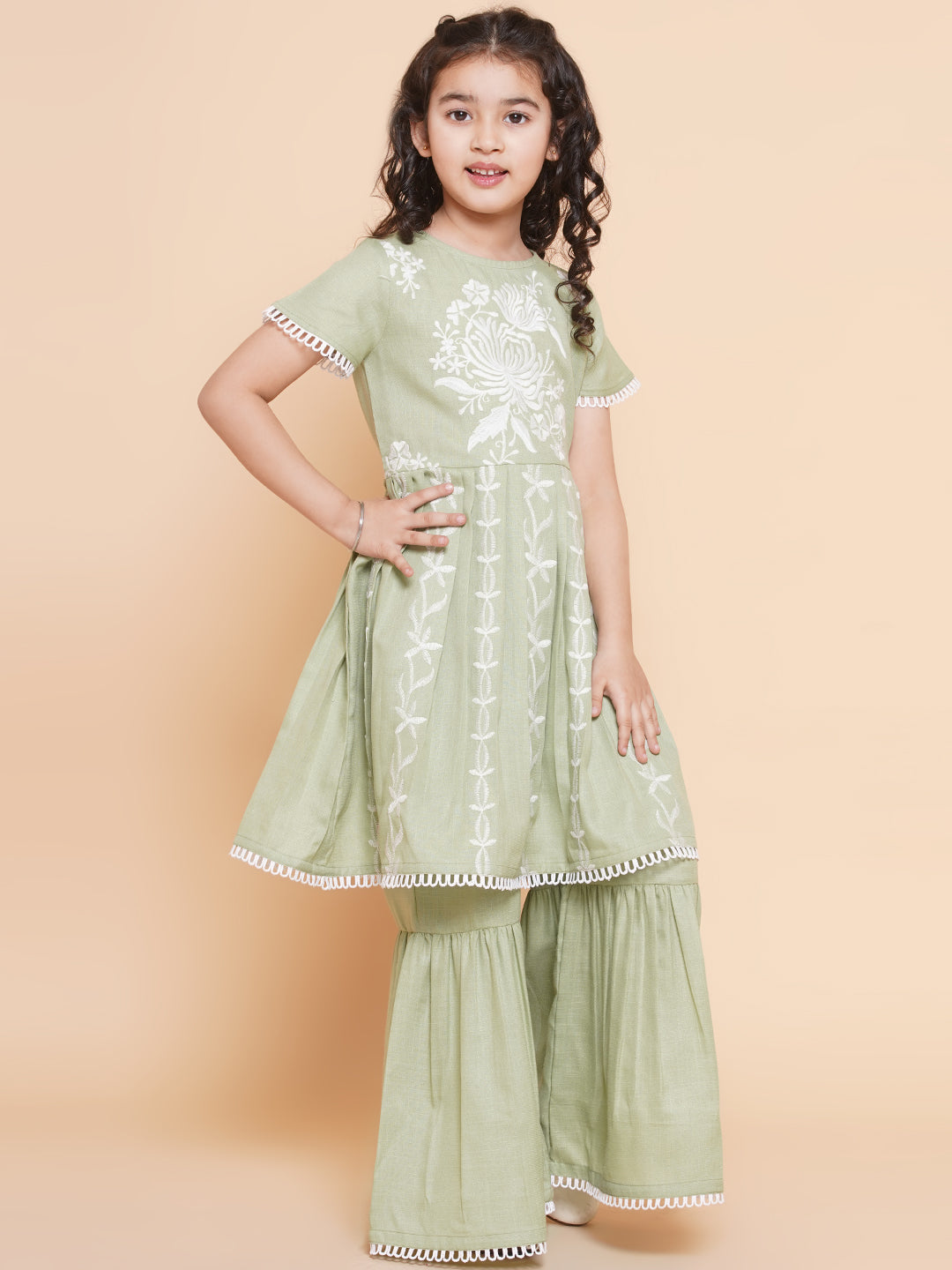 Bitiya By Bhama Girls Light Green Floral Embroidered Kurta With Sharara