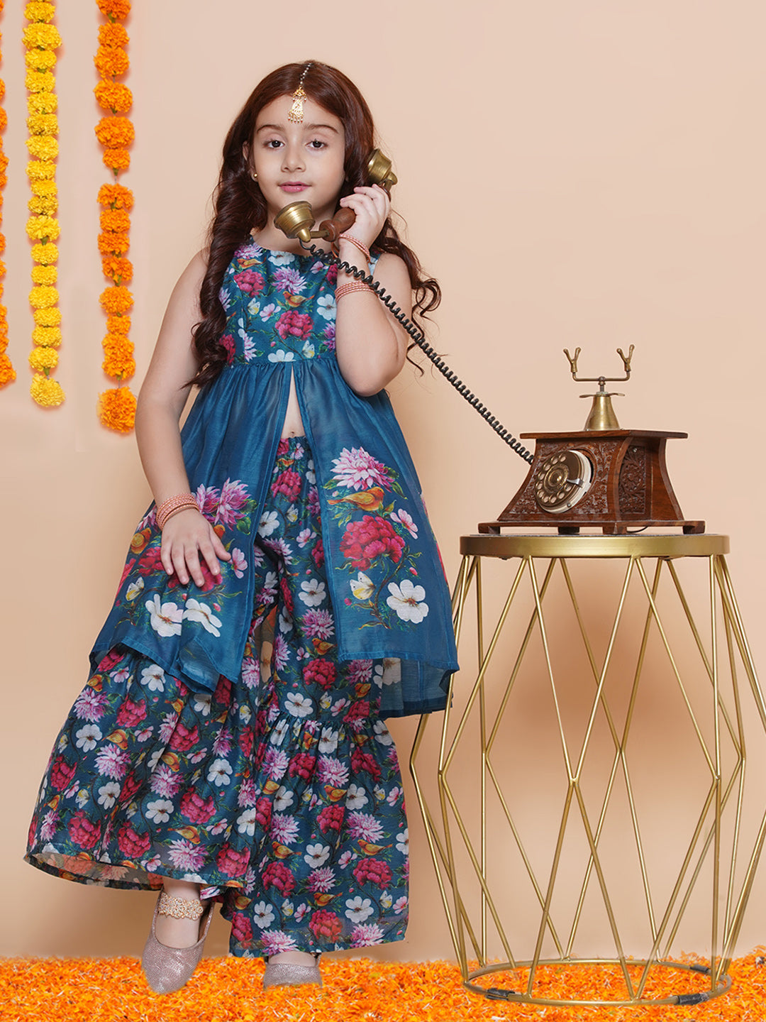 Bitiya by Bhama Girls Blue Floral Printed Kurta With Sharara
