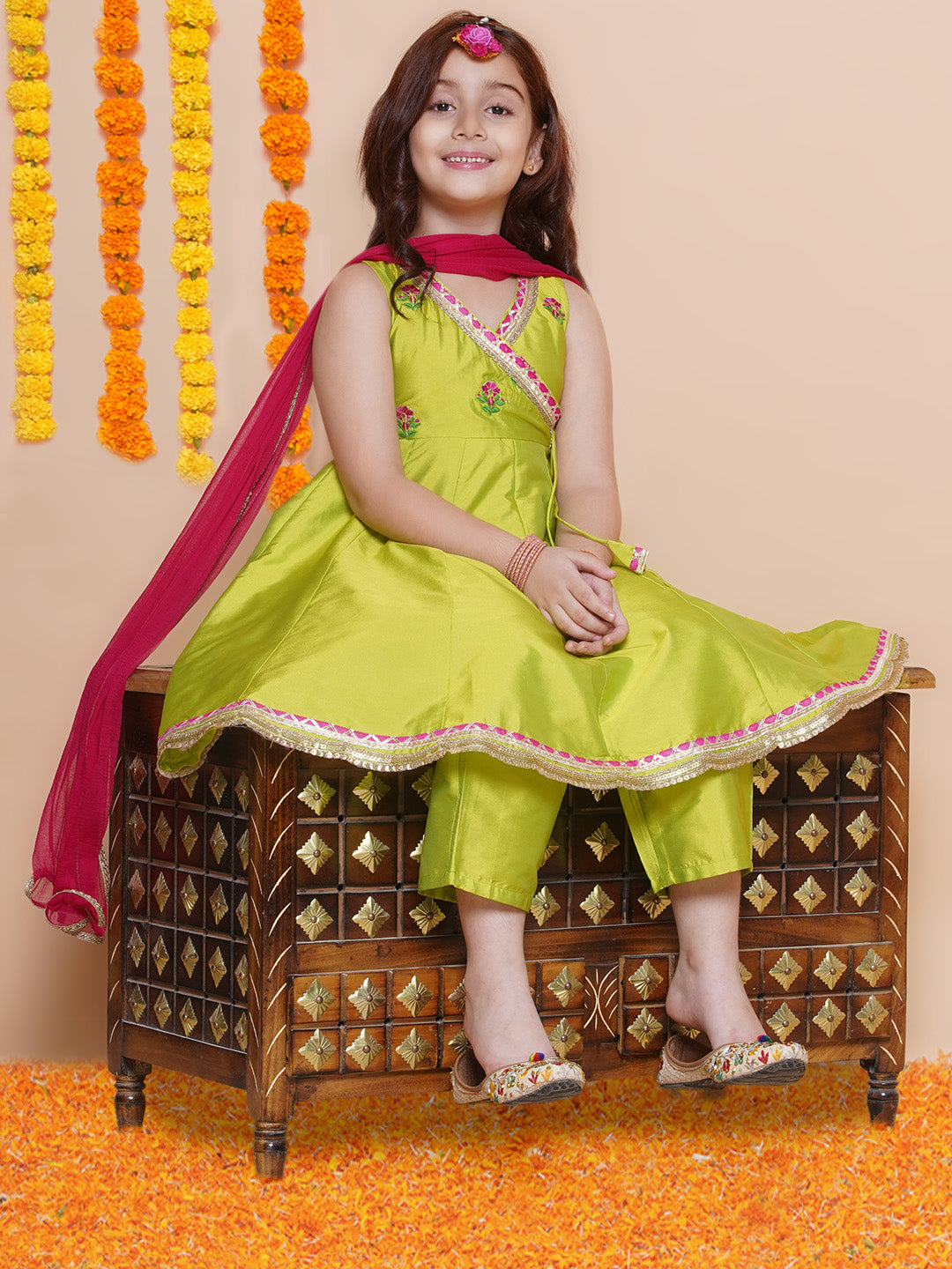 Bitiya by Bhama Girls Green Embroidered Angrakha Kurta with Trousers set With Dupatta